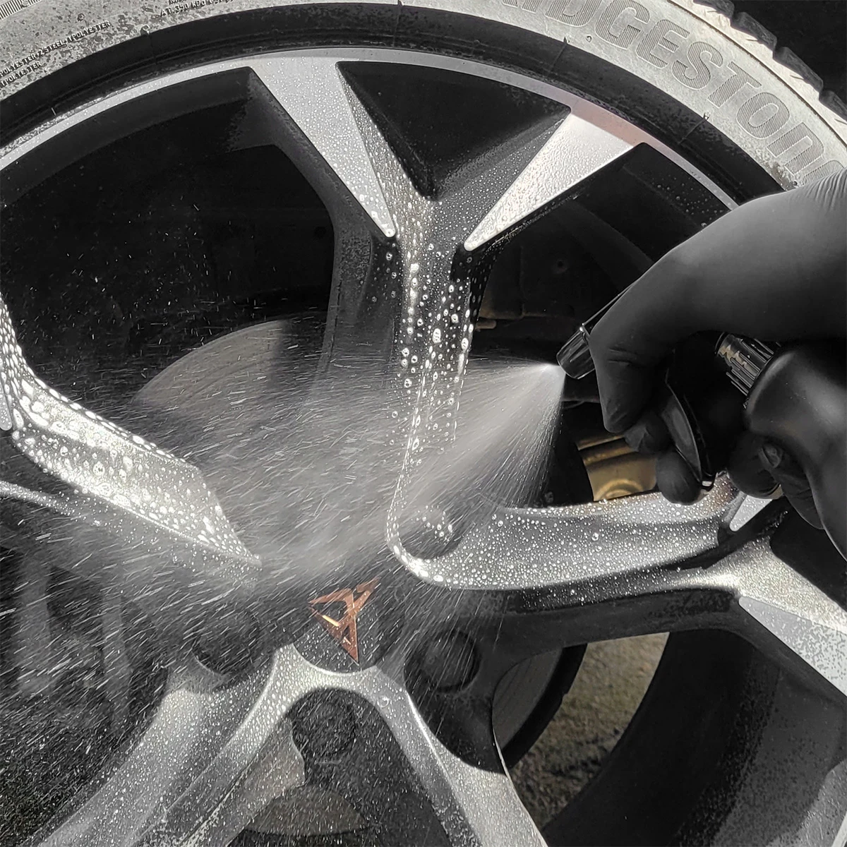 Kimyasala Dayanıklı Ayarlanabilir Triger Sprey Başlık 28mm