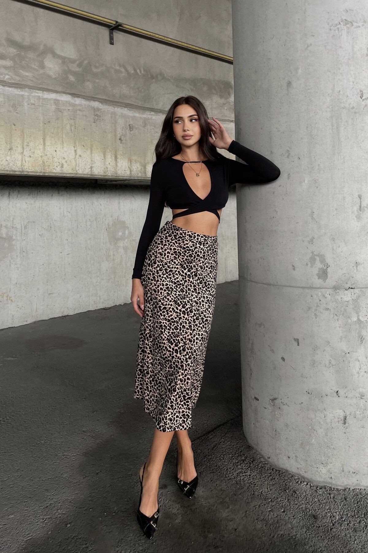 LEOPAR DESENLİ SÜET KLOŞ ETEK