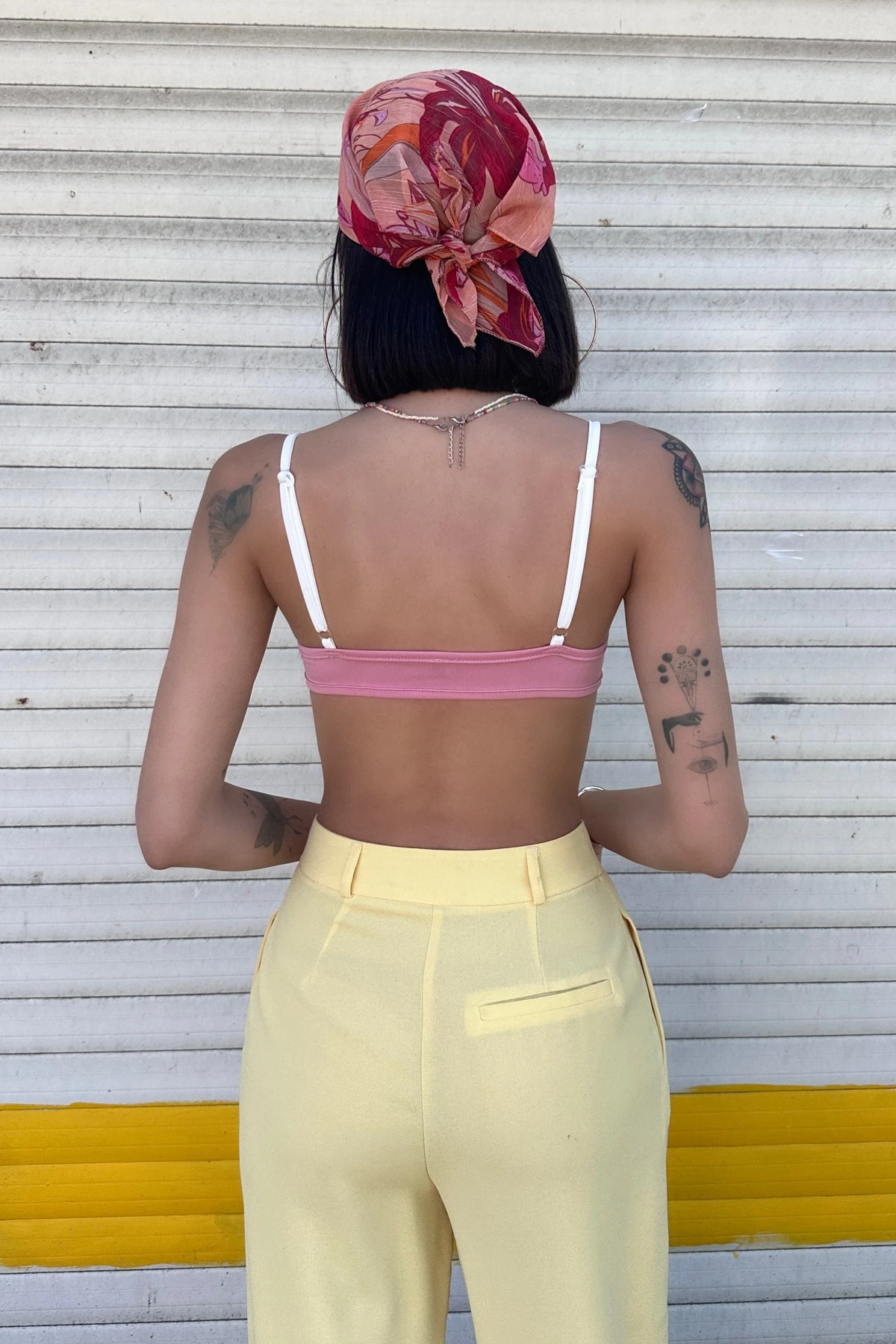 KENDALL SANDY CROP TOP