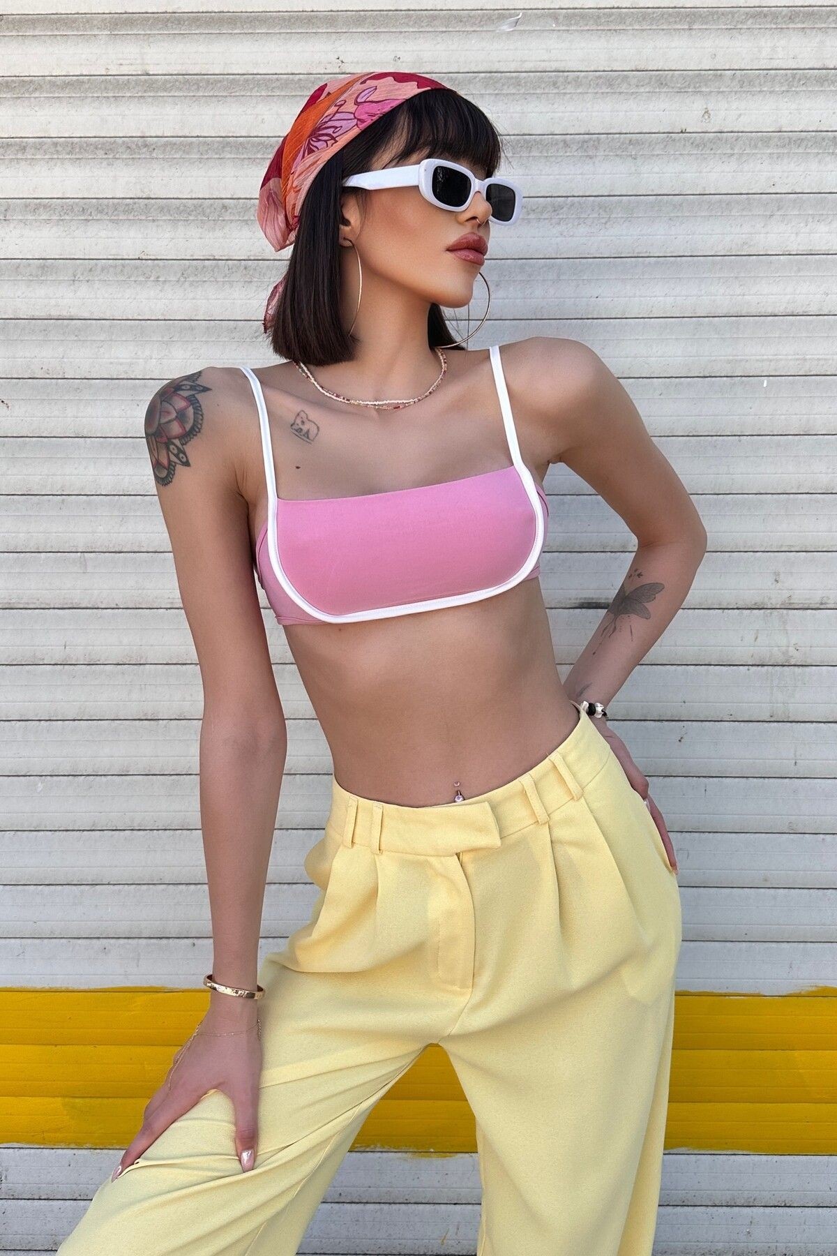 KENDALL SANDY CROP TOP