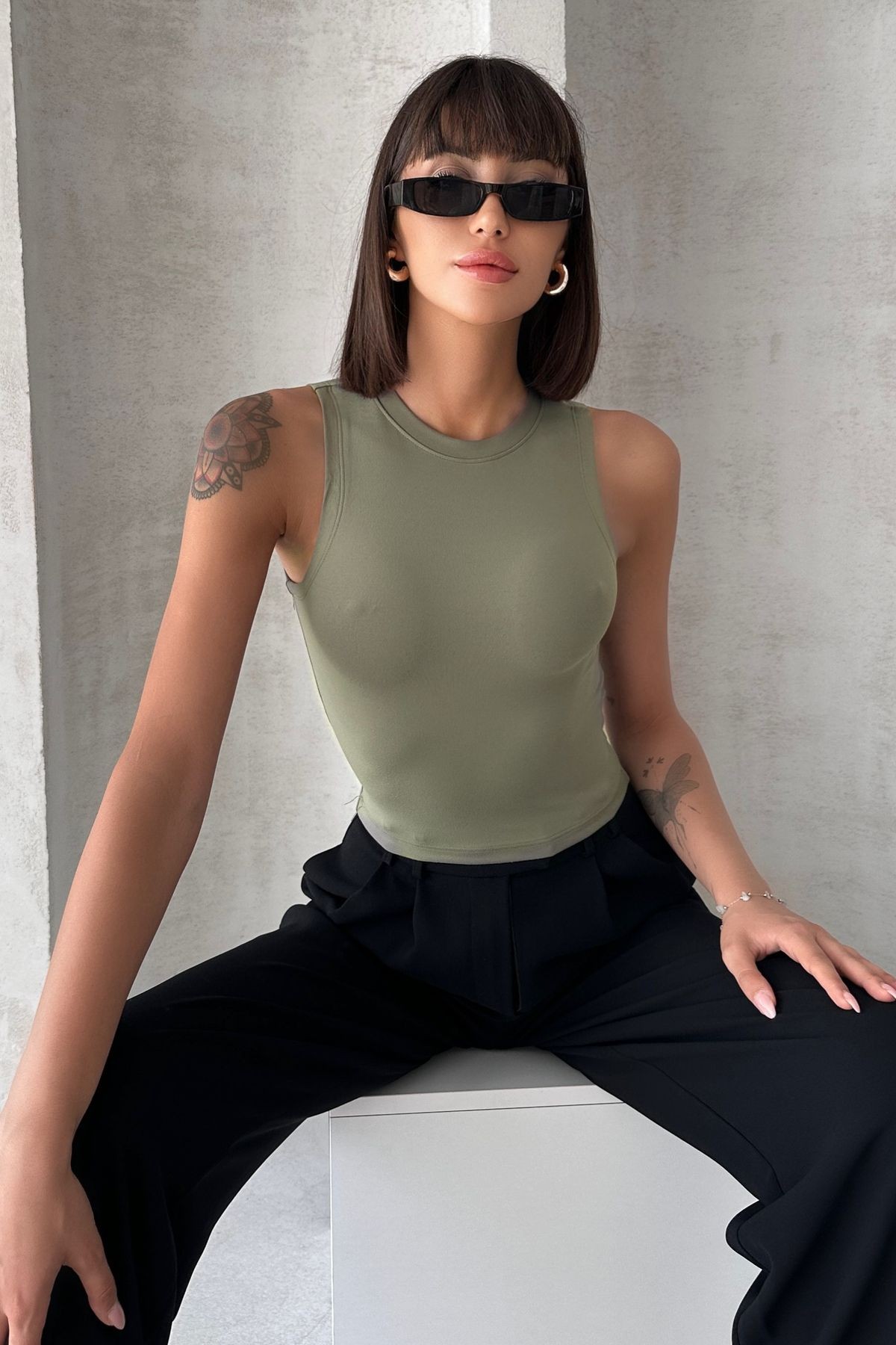 MODAL KUMAŞ BİSİKLET YAKA KOLSUZ BODY