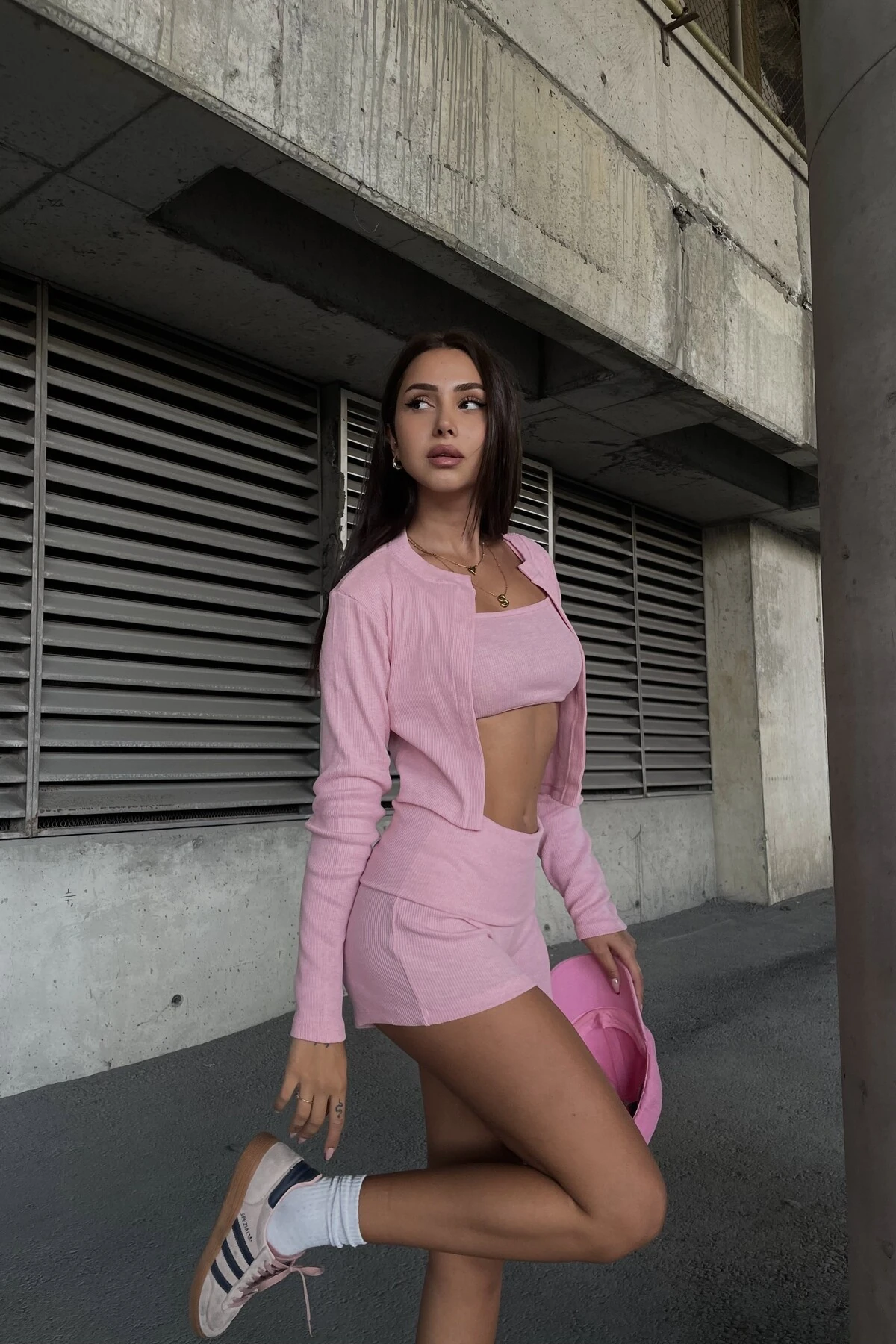 İP ASKILI CROP, HIRKA ve ŞORT KAŞKORSE 3'LÜ TAKIM