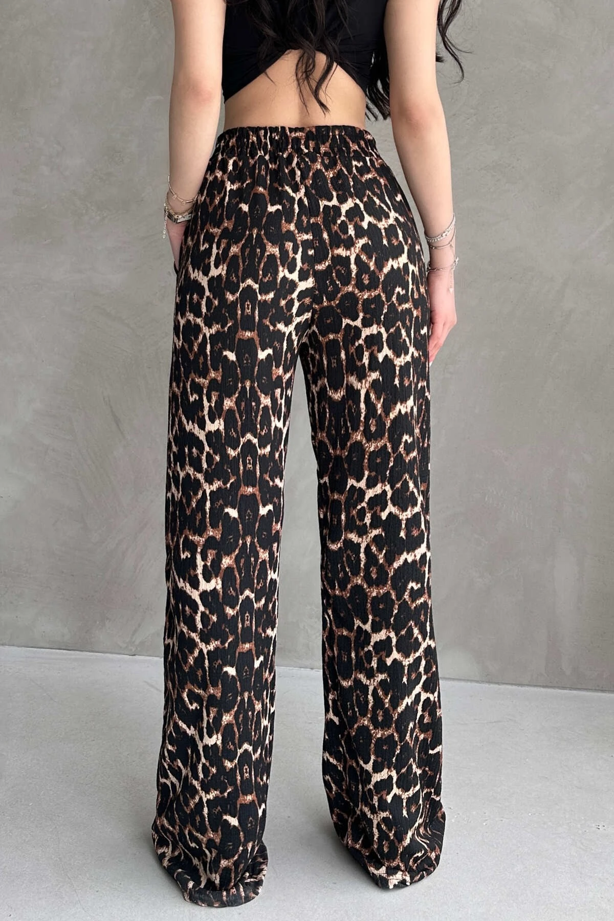 BELİ LASTİKLİ, CEPLİ, BÜRÜMCÜK PALAZZO PANTOLON