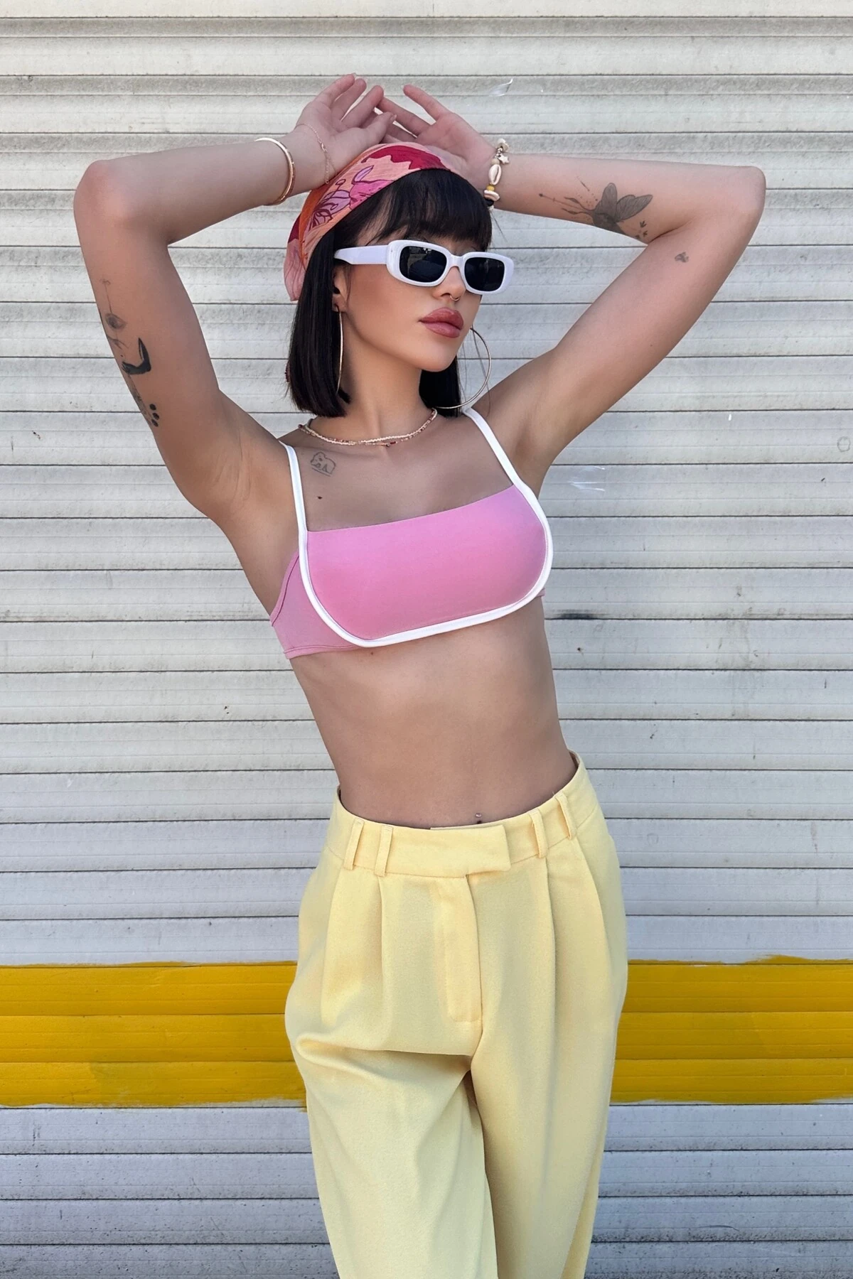 KENDALL SANDY CROP TOP