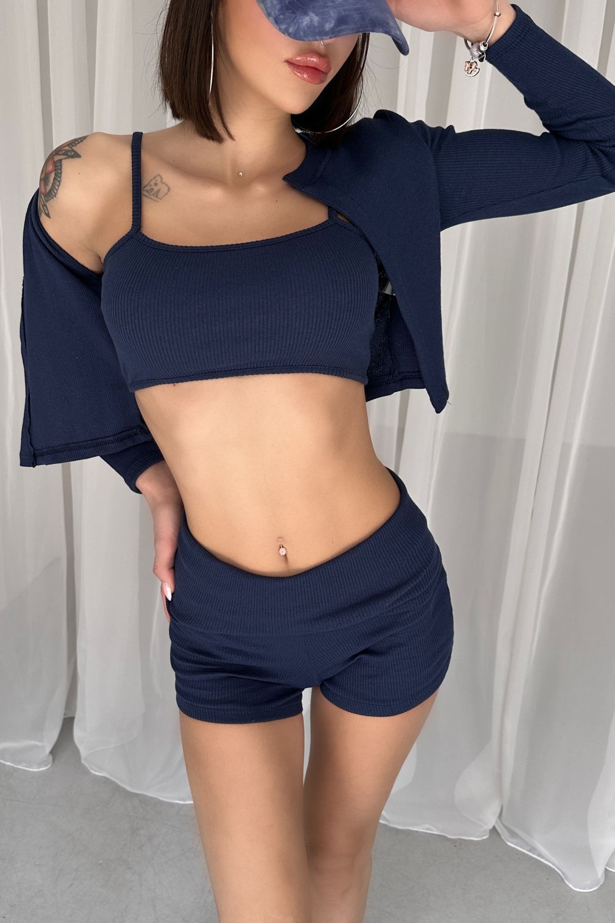 İP ASKILI CROP, HIRKA ve ŞORT KAŞKORSE 3'LÜ TAKIM