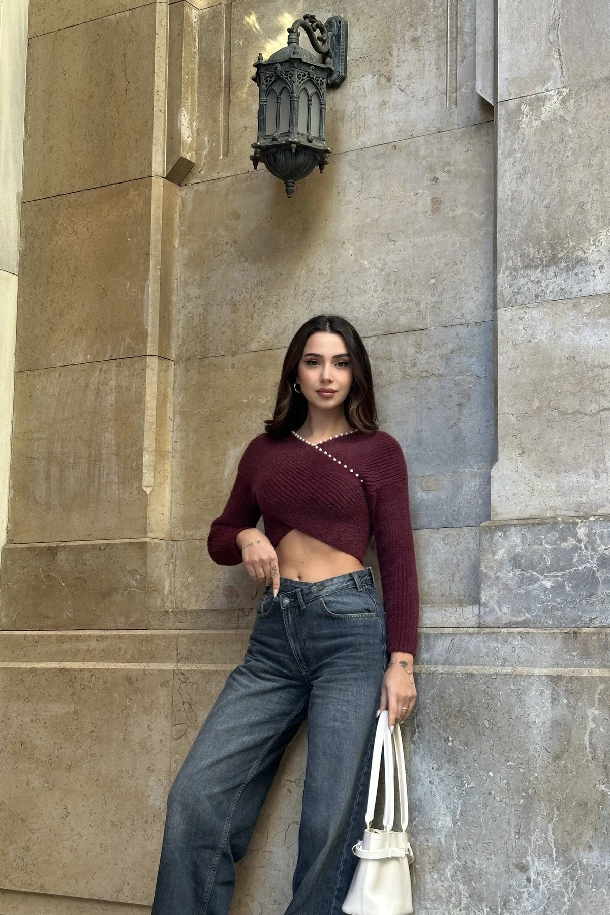 SWAN İNCİ DETAYLI KRUVAZE UZUN KOL TRİKO BLUZ