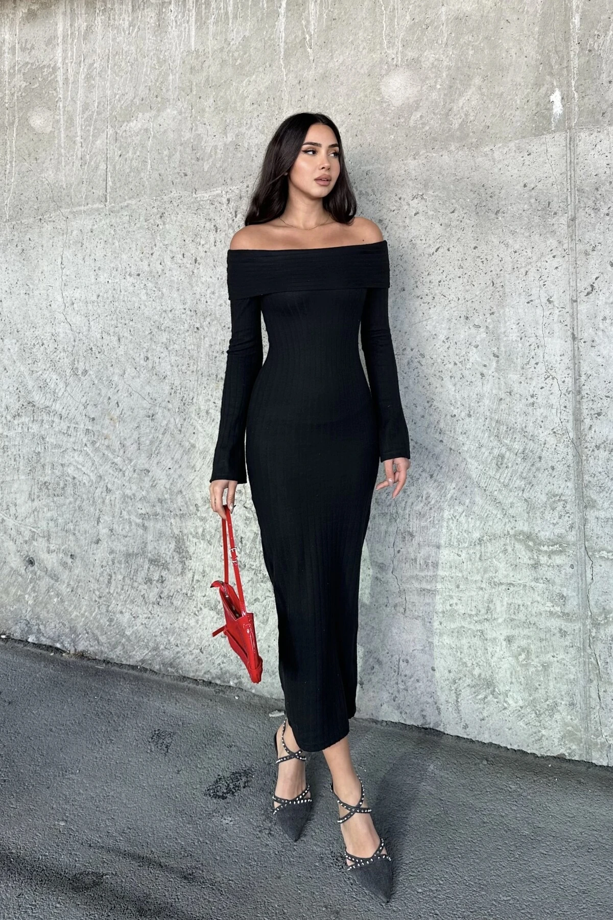 MADONNA YAKA ŞARDONLU TRİKO UZUN ELBİSE - si̇yah