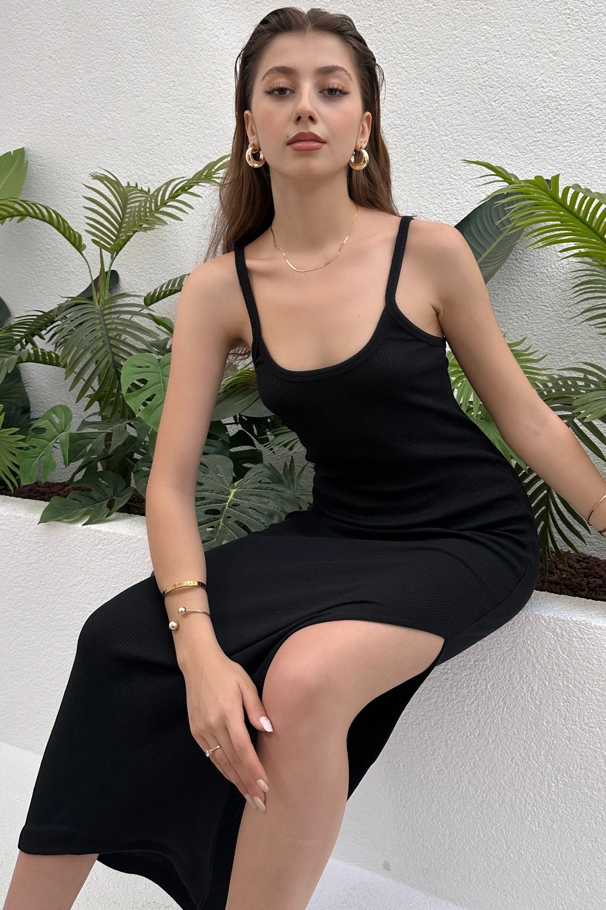 BİYE ASKILI YIRTMAÇLI KAŞKORSE UZUN ELBİSE