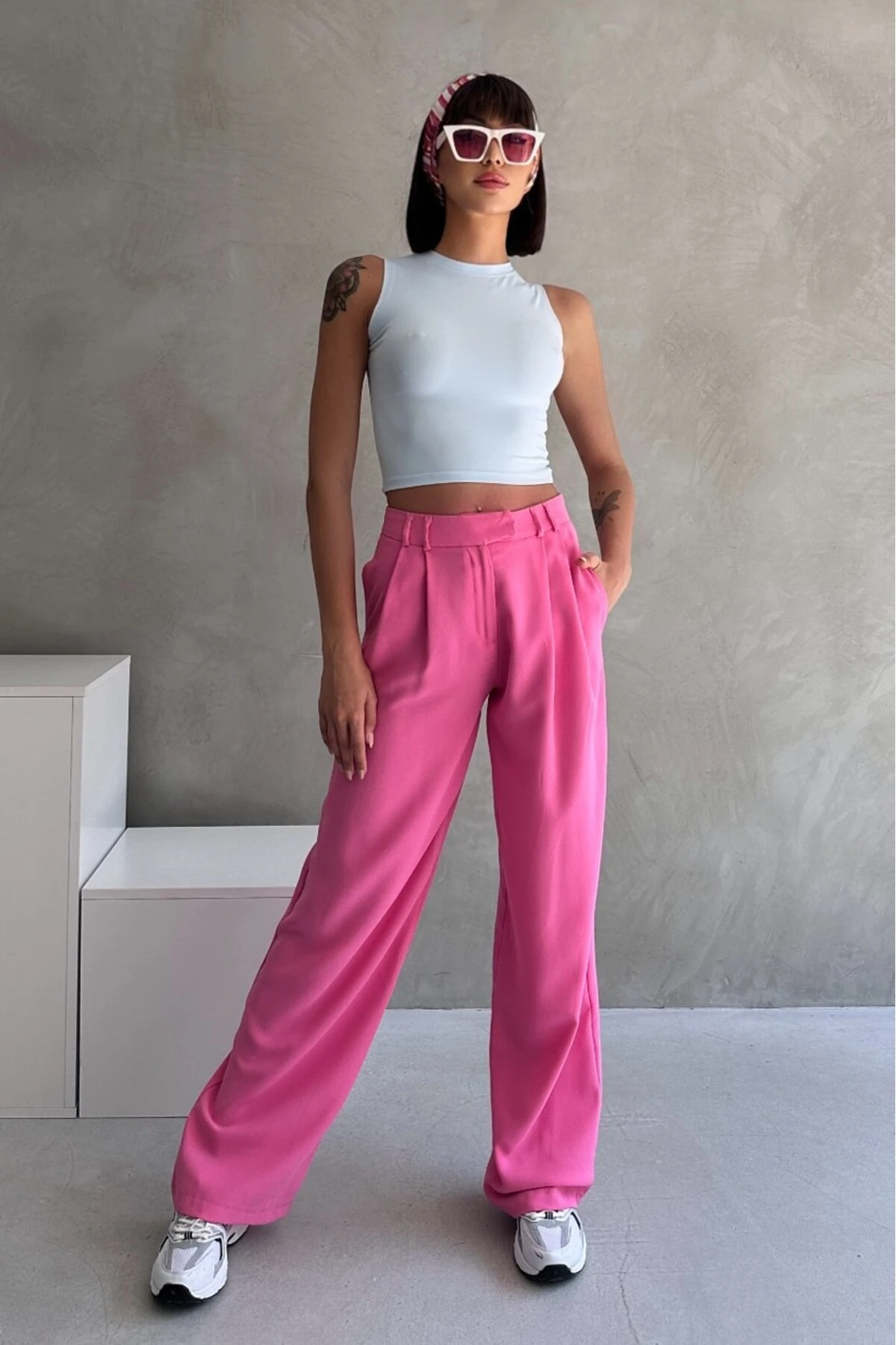 MODAL KUMAŞ BİSİKLET YAKA KOLSUZ BODY