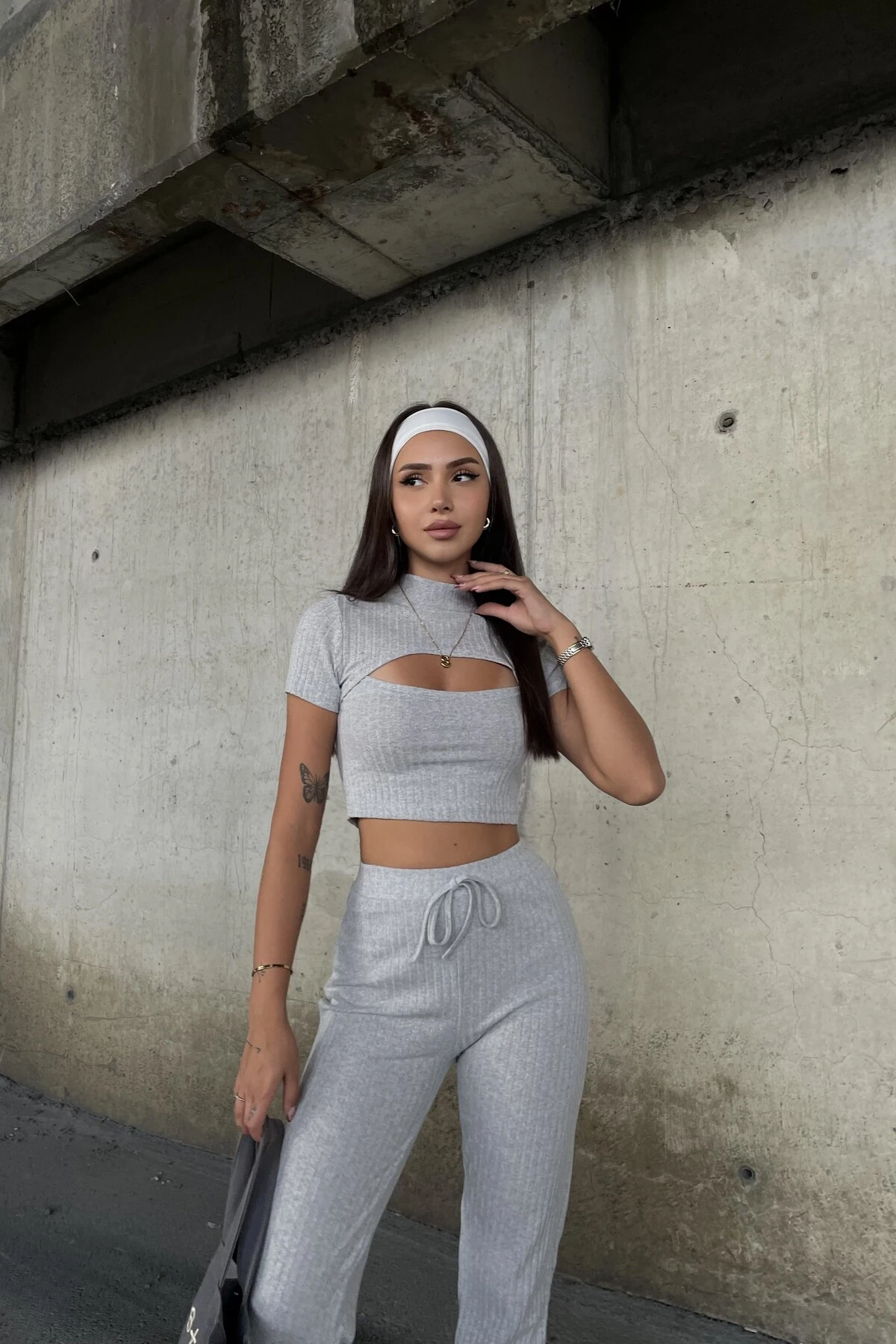 PENCERELİ DEKOLTE FİTİLLİ TAKIM