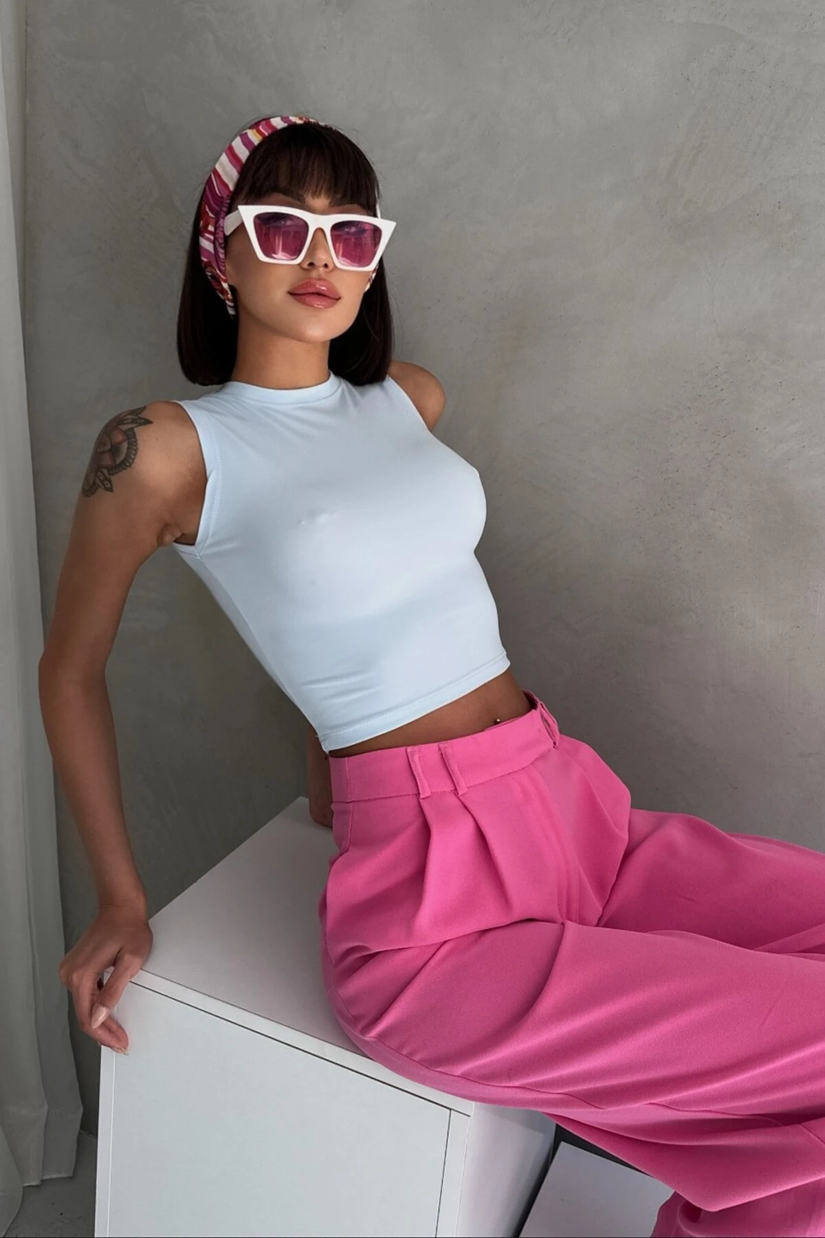 MODAL KUMAŞ BİSİKLET YAKA KOLSUZ BODY