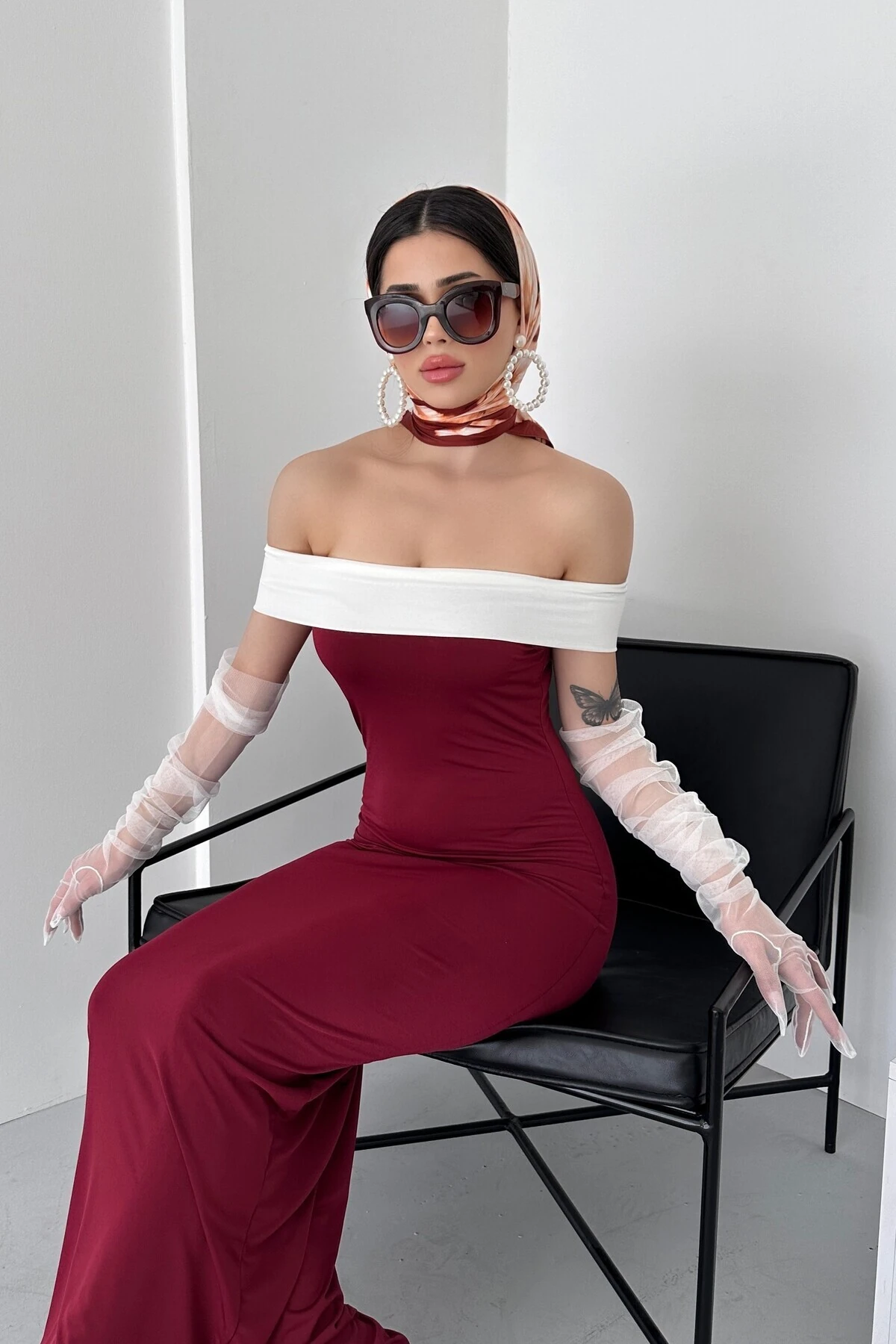 MADONNA YAKA SANDY ELBİSE