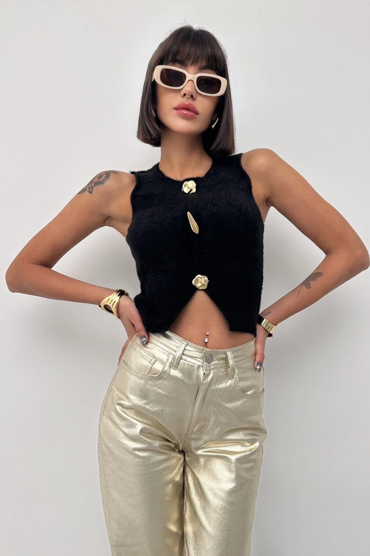 MONE GOLD DÜĞME DETAYLI TRİKO SÜVETER - si̇yah