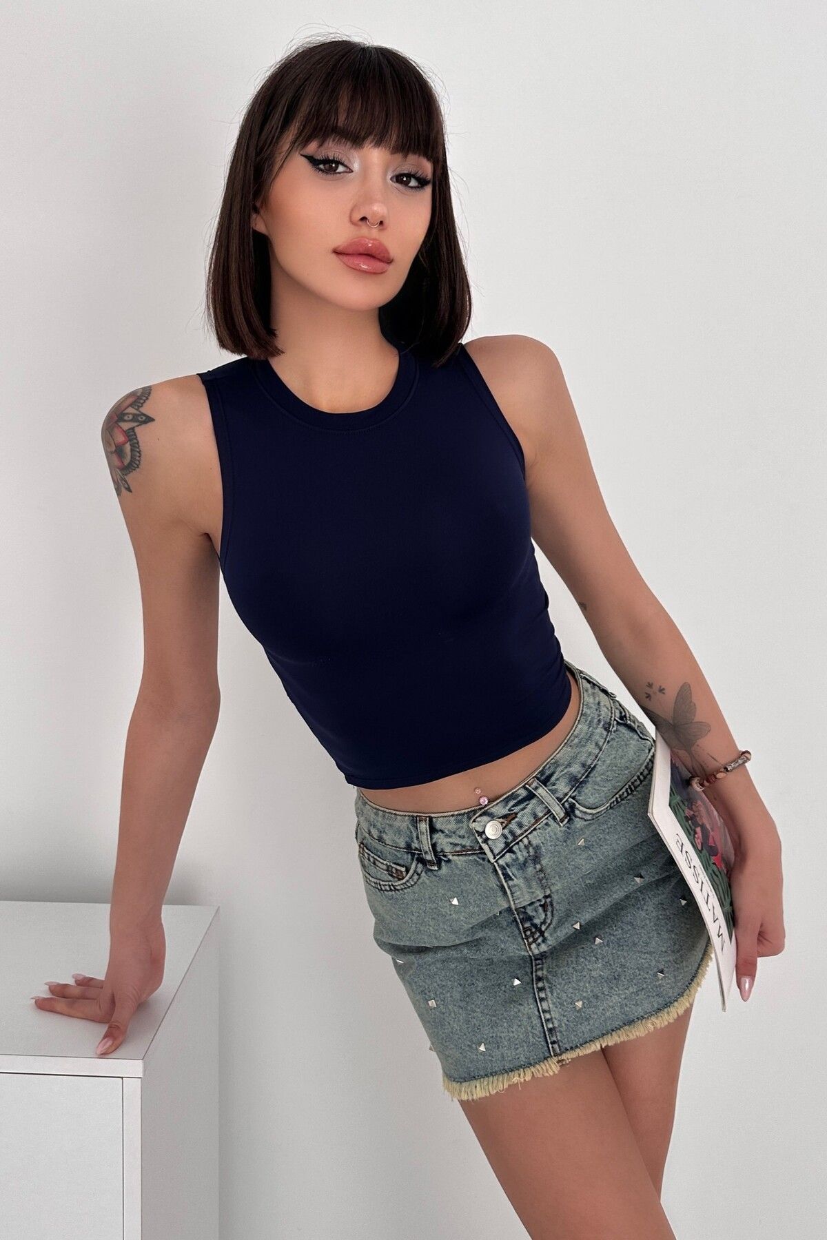 MODAL KUMAŞ BİSİKLET YAKA KOLSUZ BODY - laci̇vert