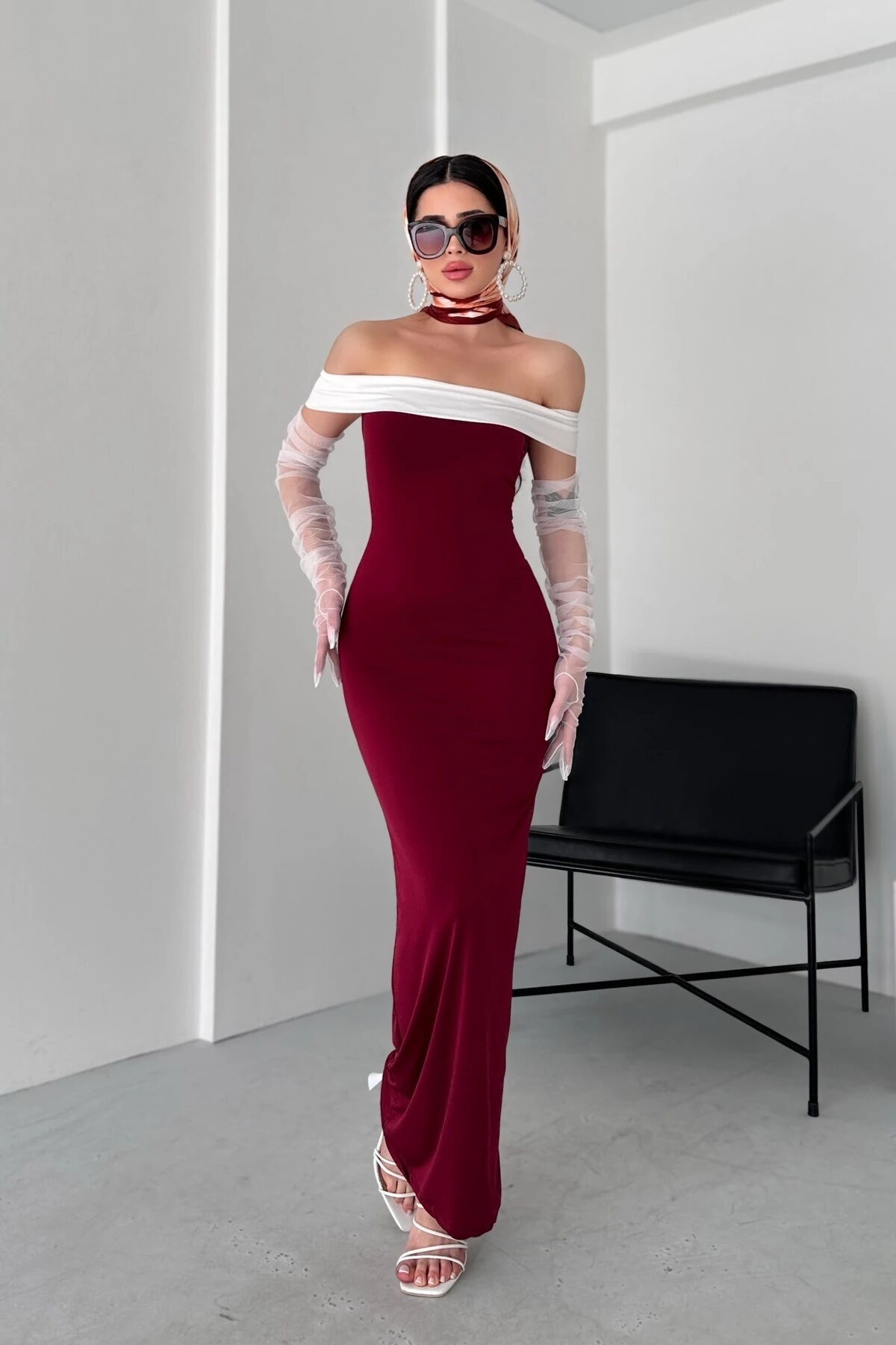 MADONNA YAKA SANDY ELBİSE