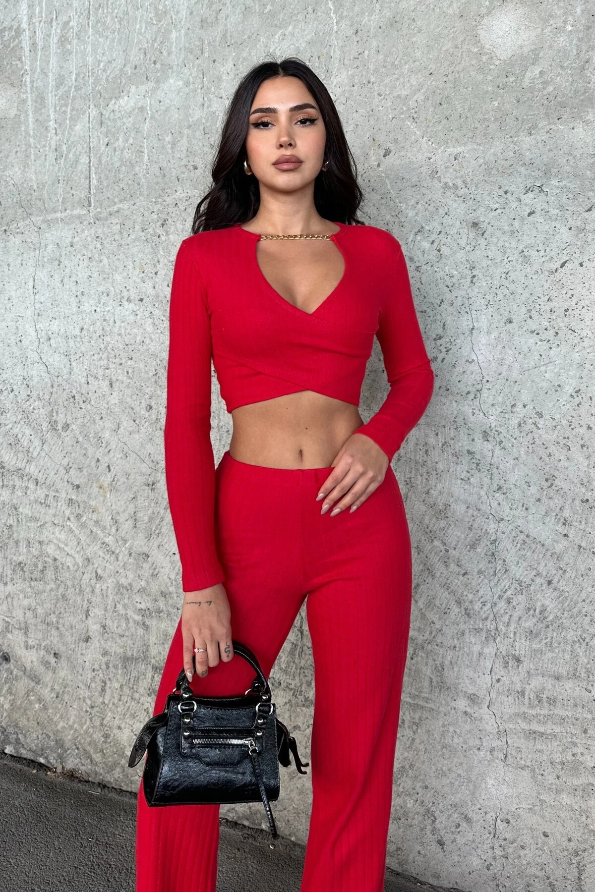 ZİNCİR DETAYLI UZUN KOL CROP,YÜKSEK BEL,ELASTİK BEL BANTLI PALAZZO PANTOLON TAKIM - kırmızı