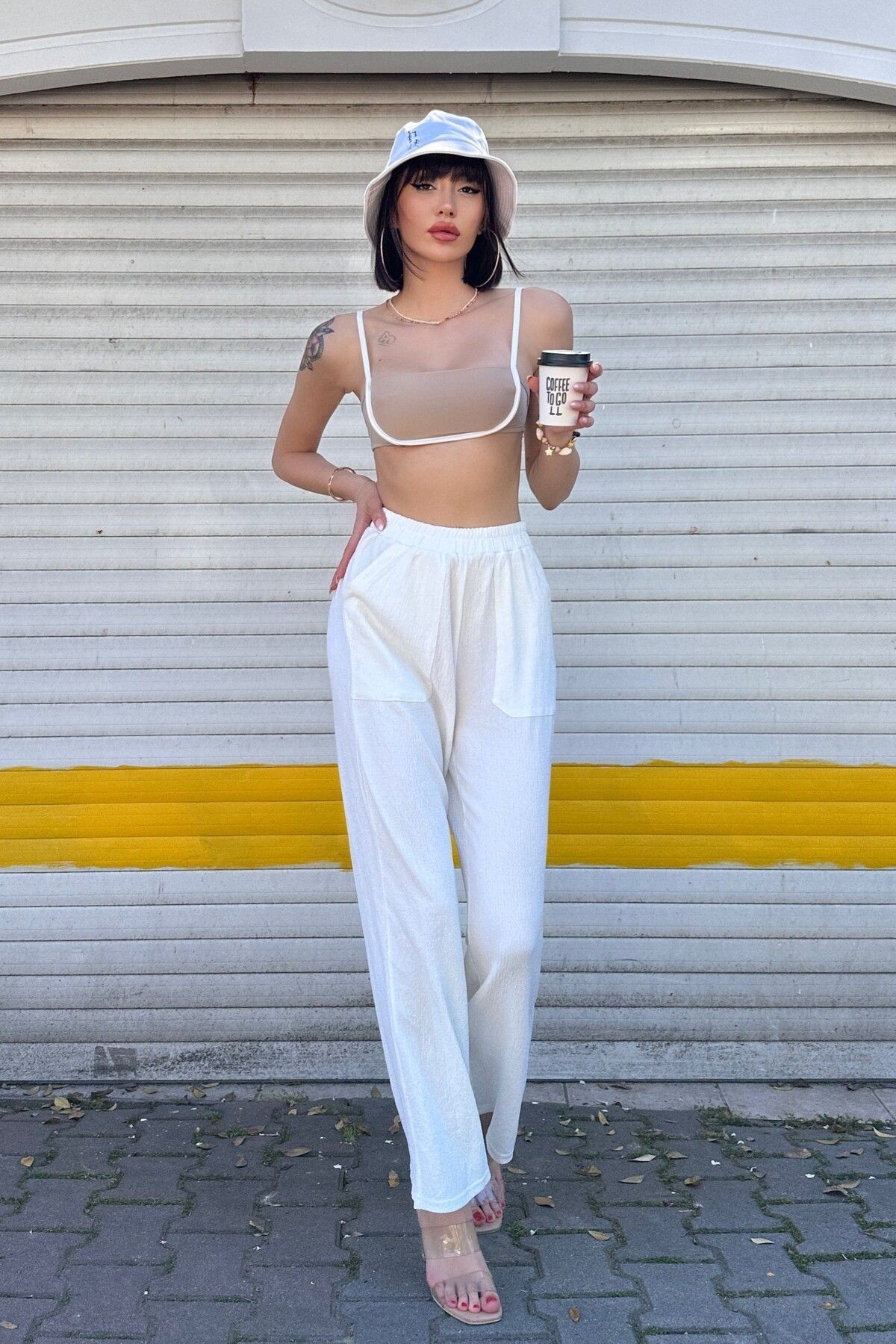 KENDALL SANDY CROP TOP