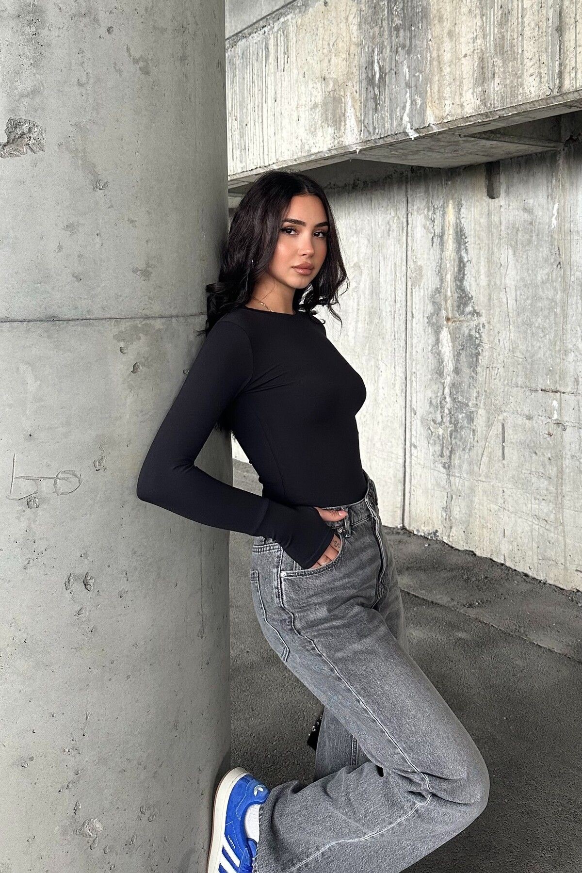 OYSH KUMAŞ PARMAK GEÇİRMELİ UZUN KOL BODY