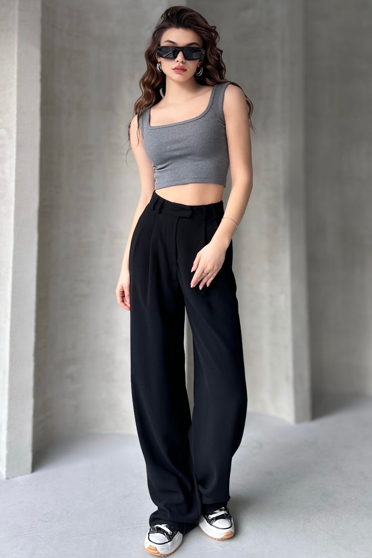 U YAKA, FİTİLLİ GÖRÜNÜMLÜ, KALIN ASKILI, KAŞKORSE CROP ATLET