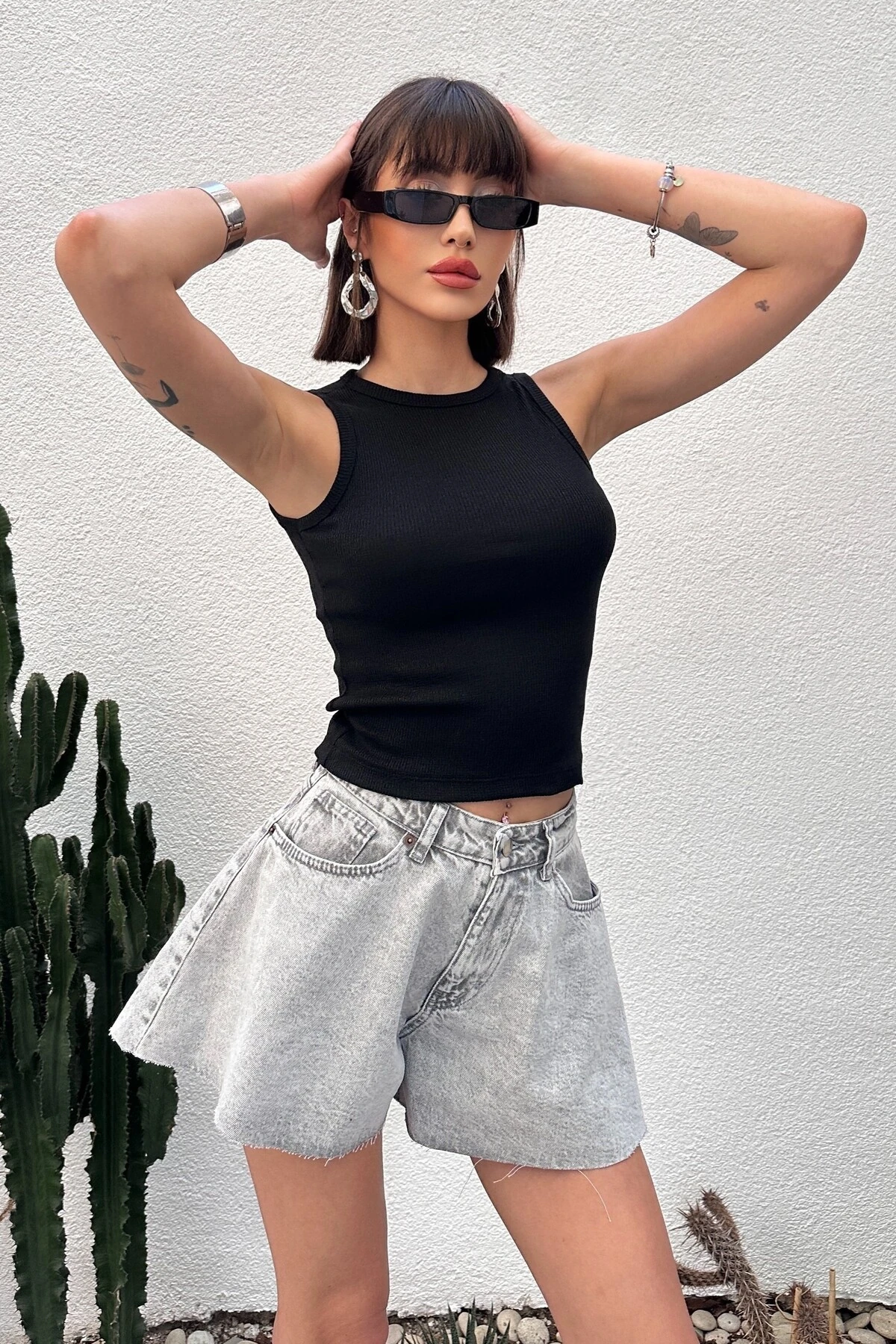 2 ' li PAKET BİSİKLET YAKA KOLSUZ UZUN FİTİLLİ ATLET