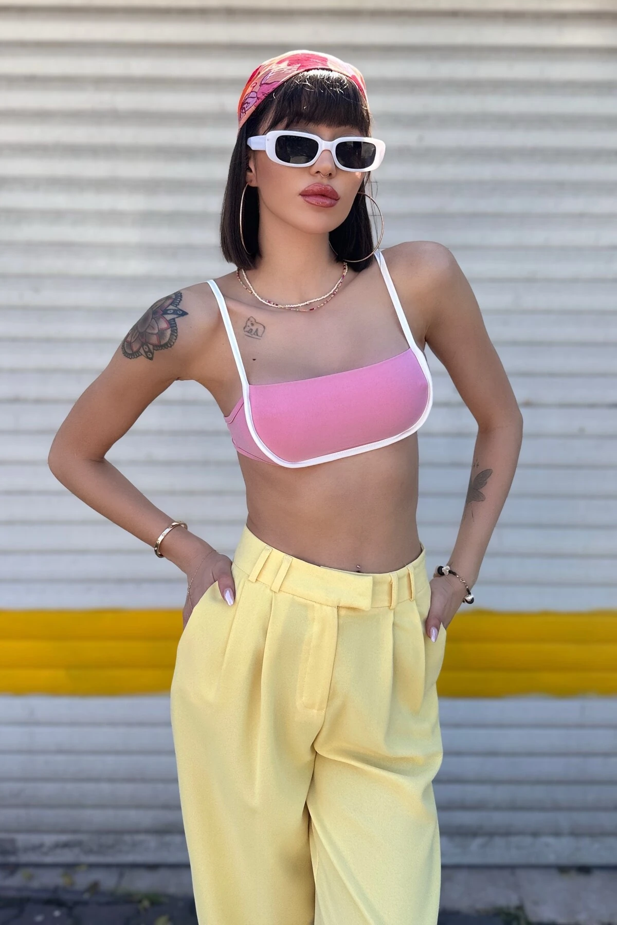 KENDALL SANDY CROP TOP