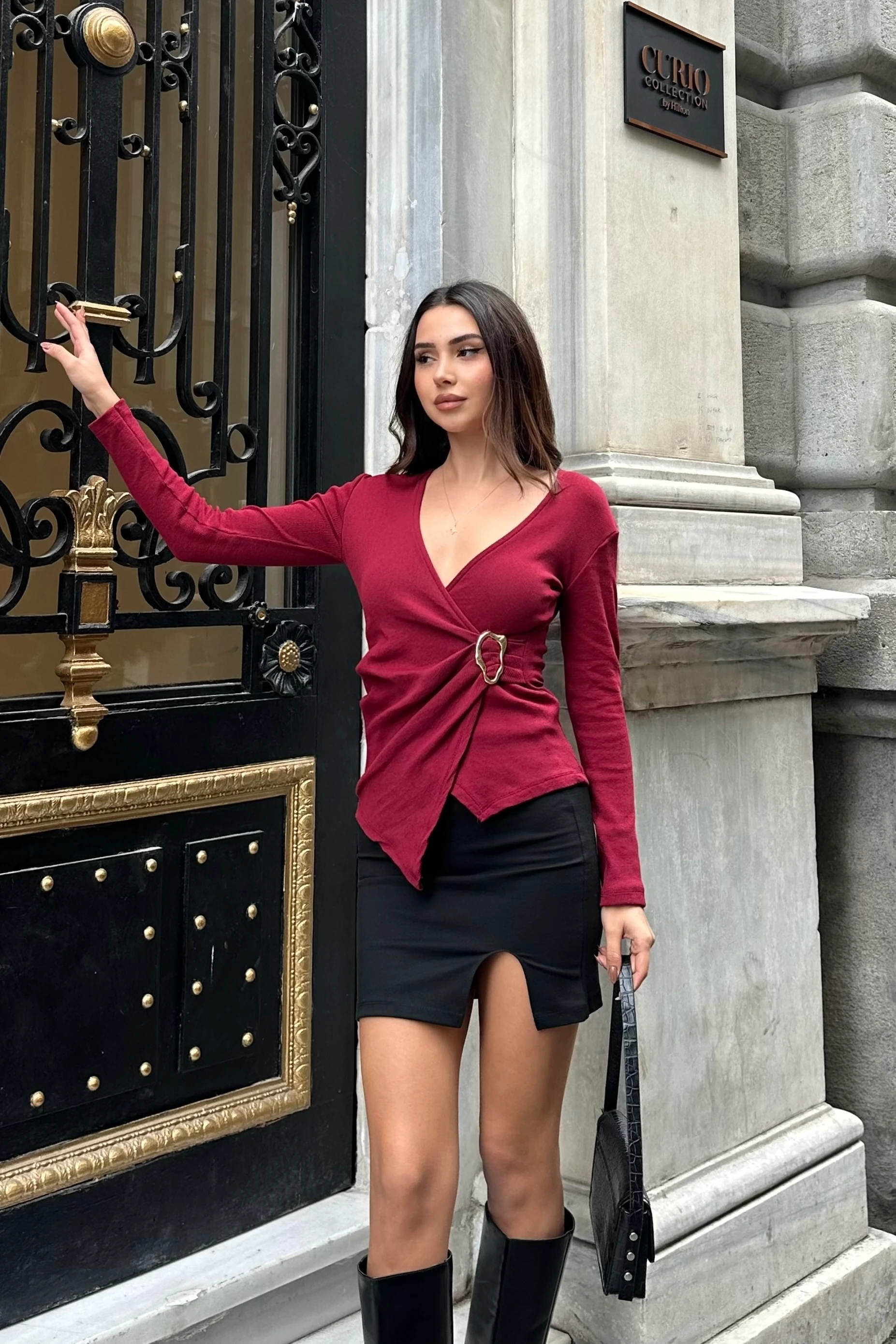 KRUVAZE YAKA TOKA DETAYLI UZUN KOL KAŞKORSE BLUZ - bordo