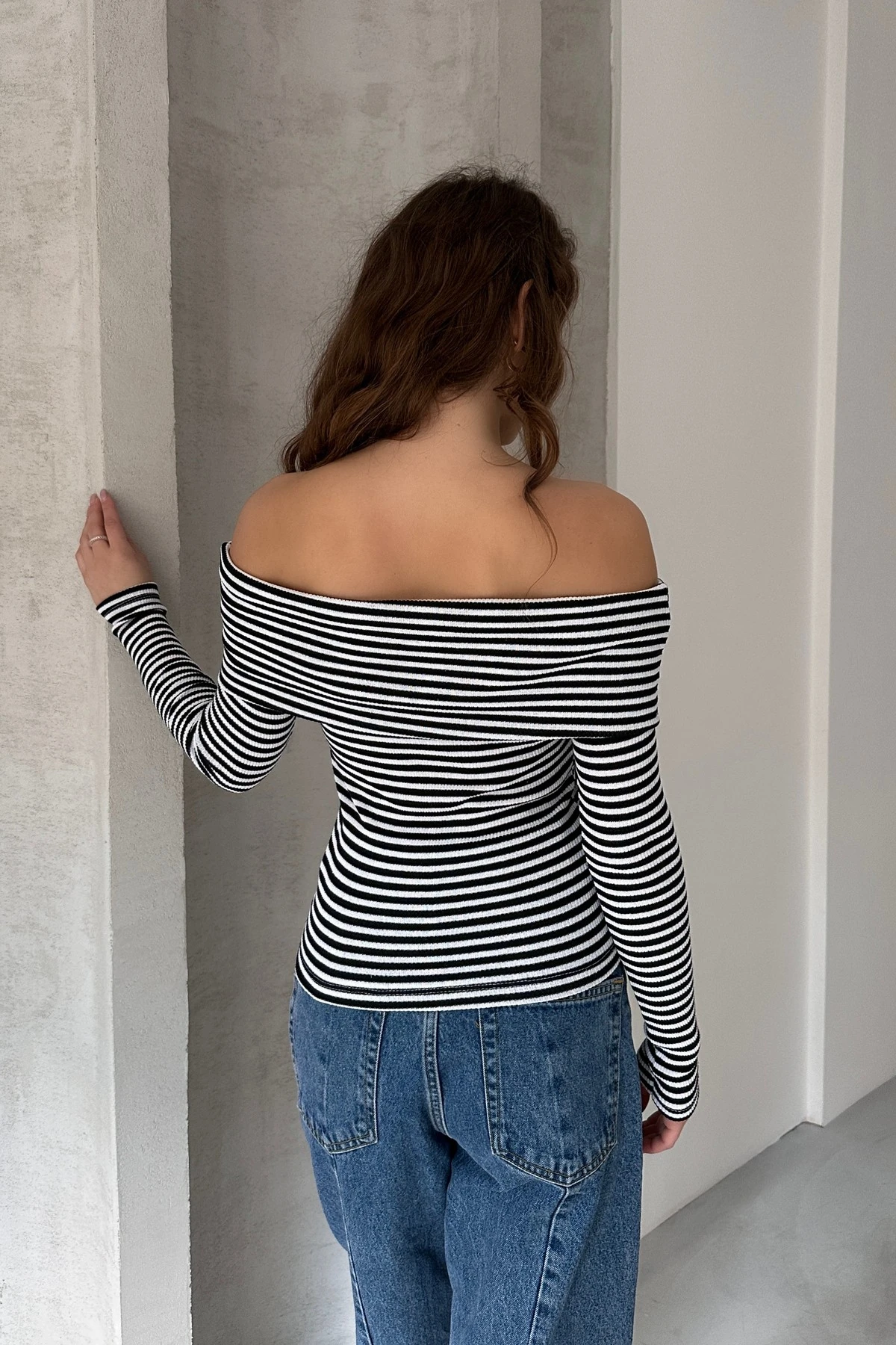 MADONNA YAKA KAŞKORSE BLUZ