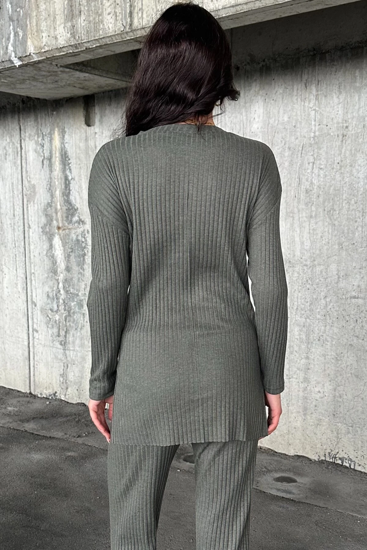 ÜST YIRTMAÇLI UZUN KOL BLUZ ALT PALAZZO FİTİLLİ TAKIM