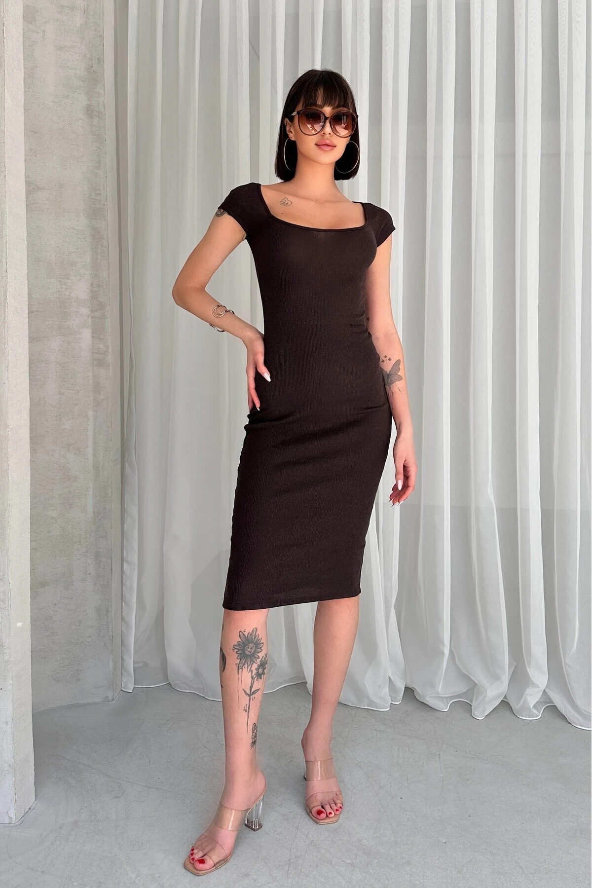 OVAL YAKA KISA KOL FİTİLLİ KAŞKORSE ELBİSE