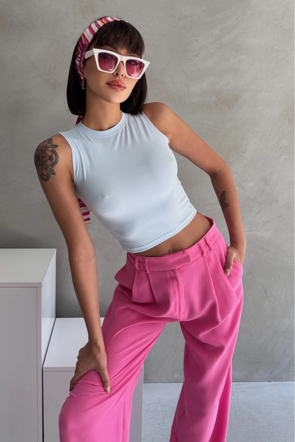 MODAL KUMAŞ BİSİKLET YAKA KOLSUZ BODY