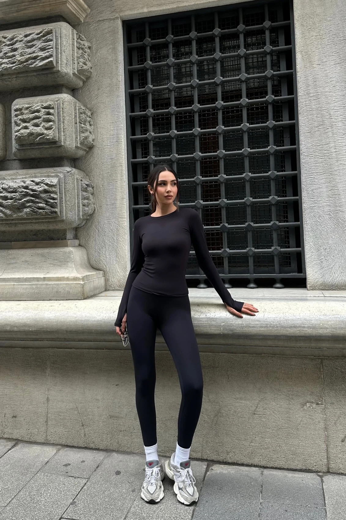 ACTİVEE MODAL KUMAŞ PARMAK GEÇİRMELİ TAKIM - Siyah - Siyah