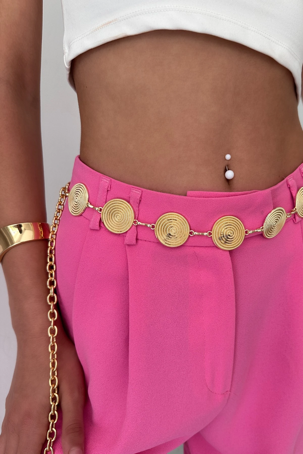 Yuvarlak Desenli Tasarım Gold Zincir Kemer