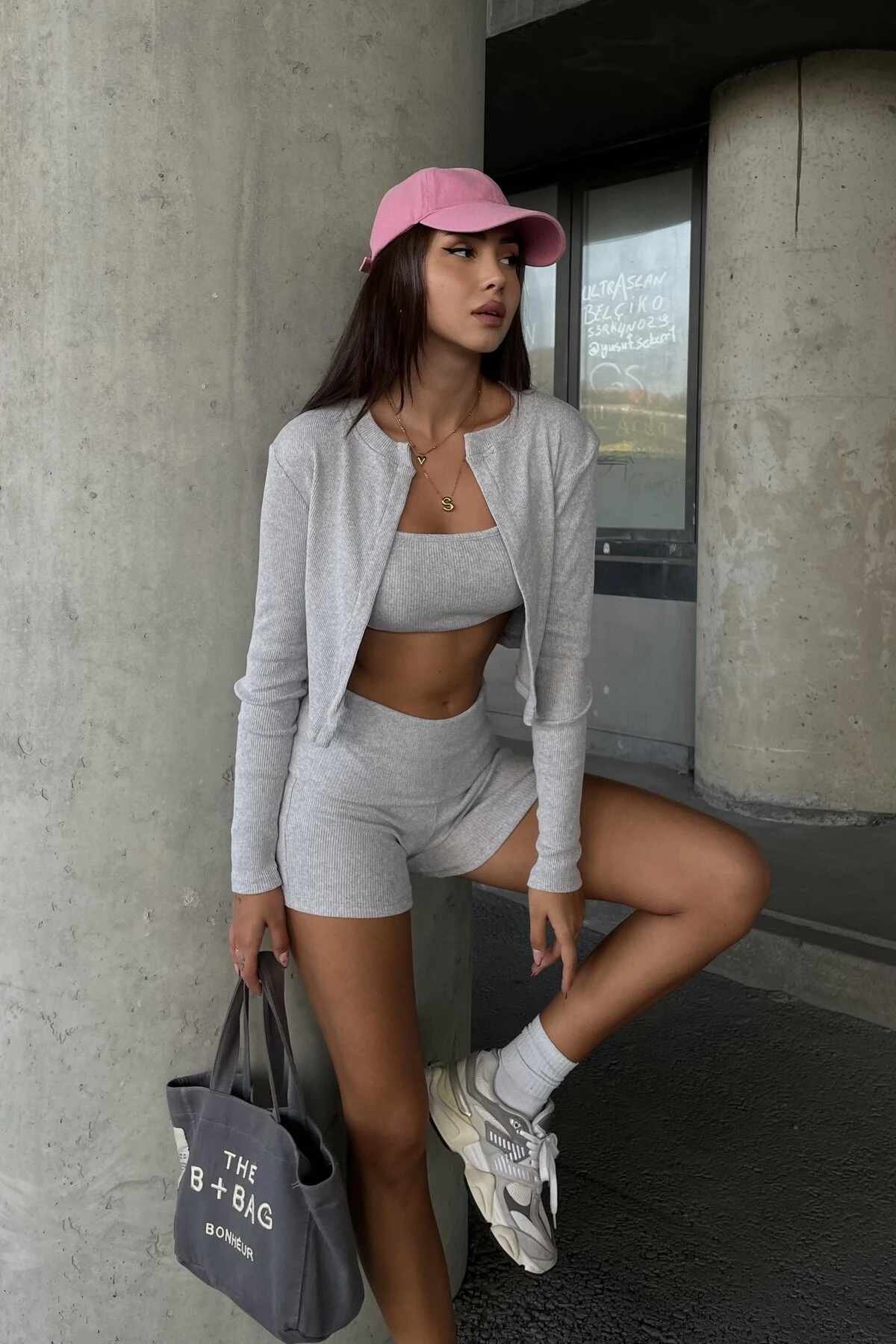 İP ASKILI CROP, HIRKA ve ŞORT KAŞKORSE 3'LÜ TAKIM - gri