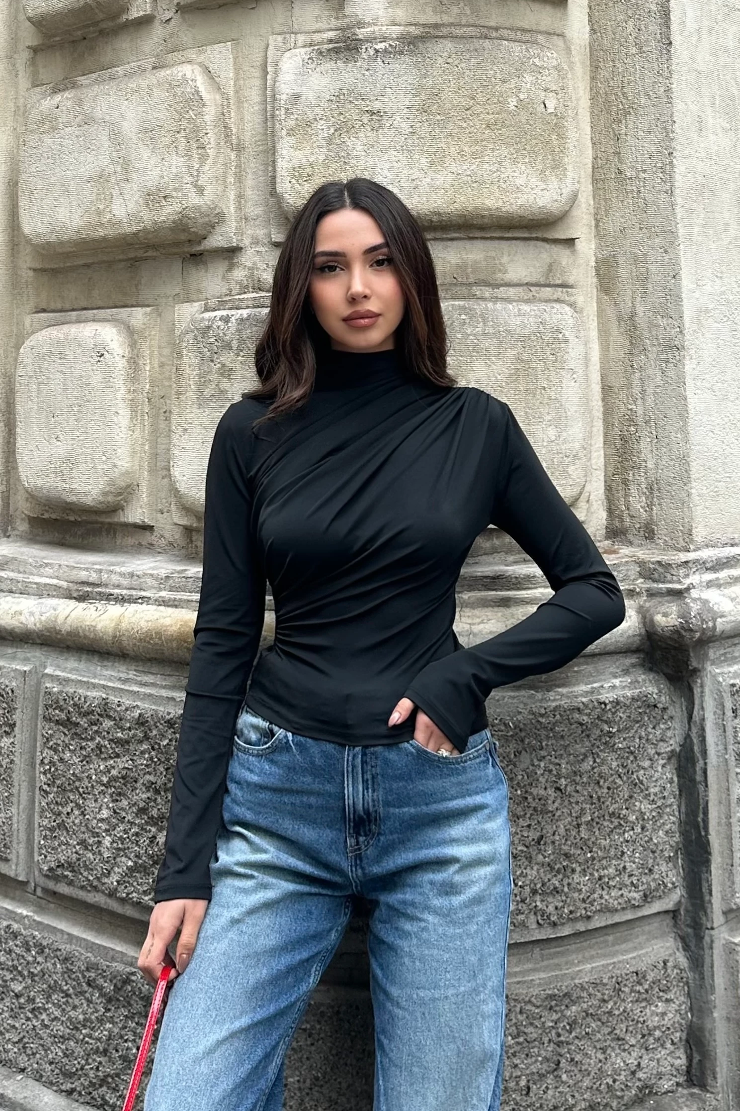 DİK YAKA DRAPELİ DALGIÇ KUMAŞ UZUN KOL BLUZ