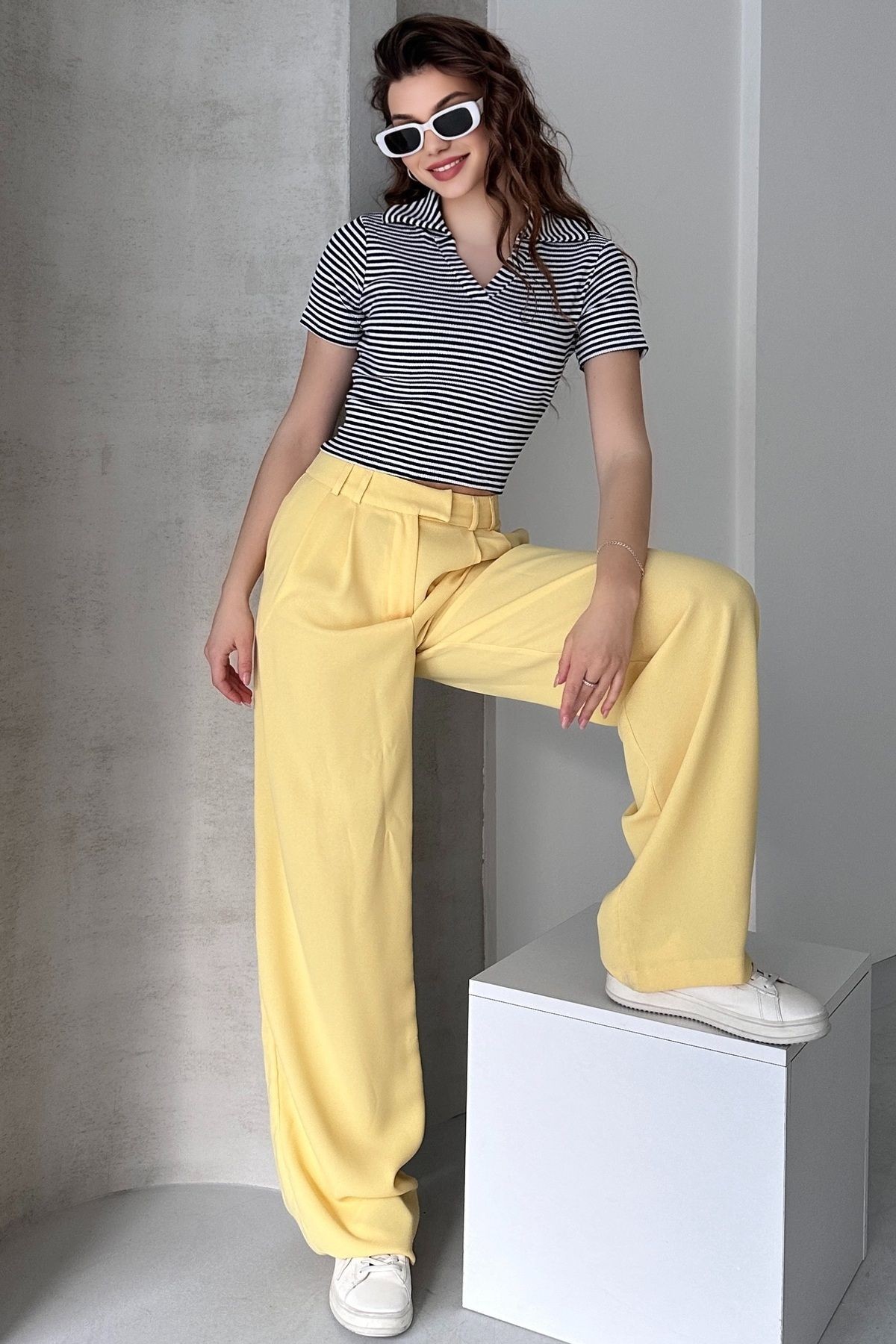 POLO YAKA KAŞKORSE KISA KOL CROP BODY