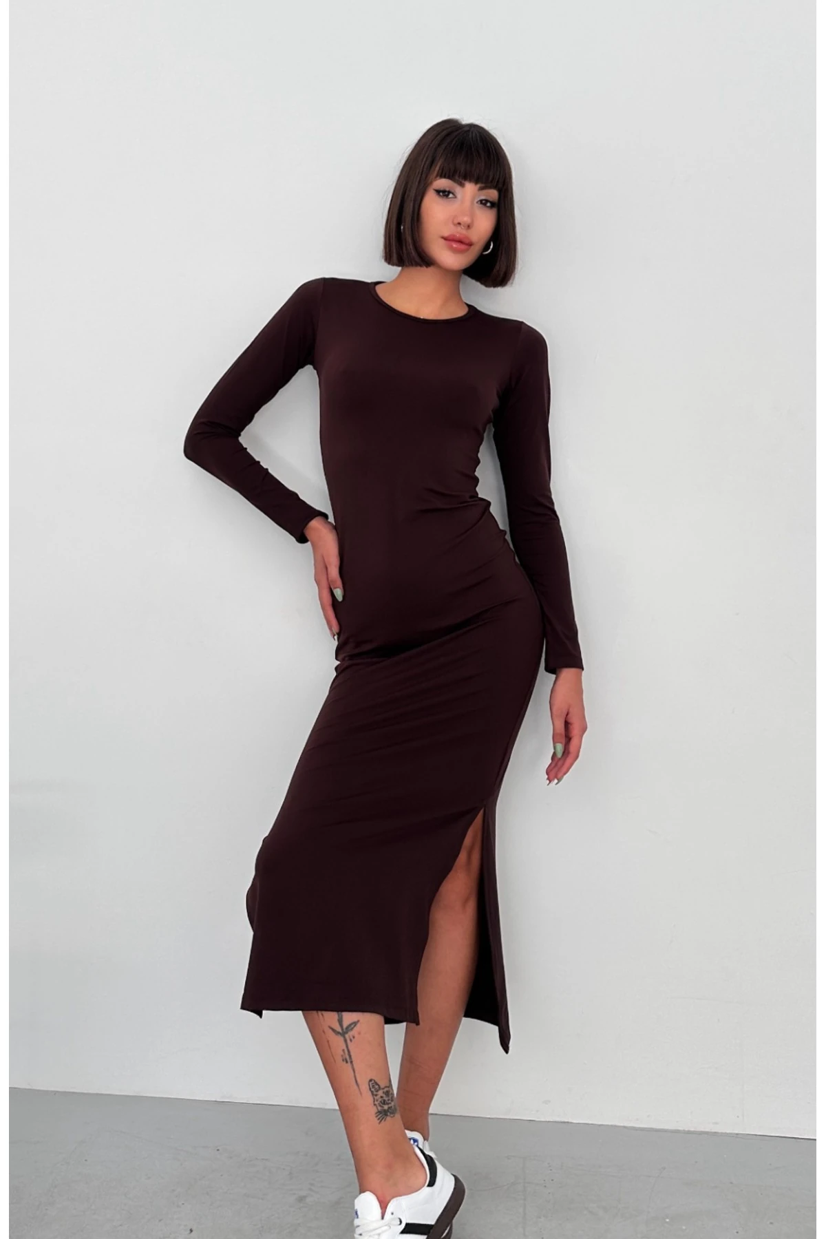 CİNDY YIRTMAÇLI UZUN ELBİSE - acı kahve