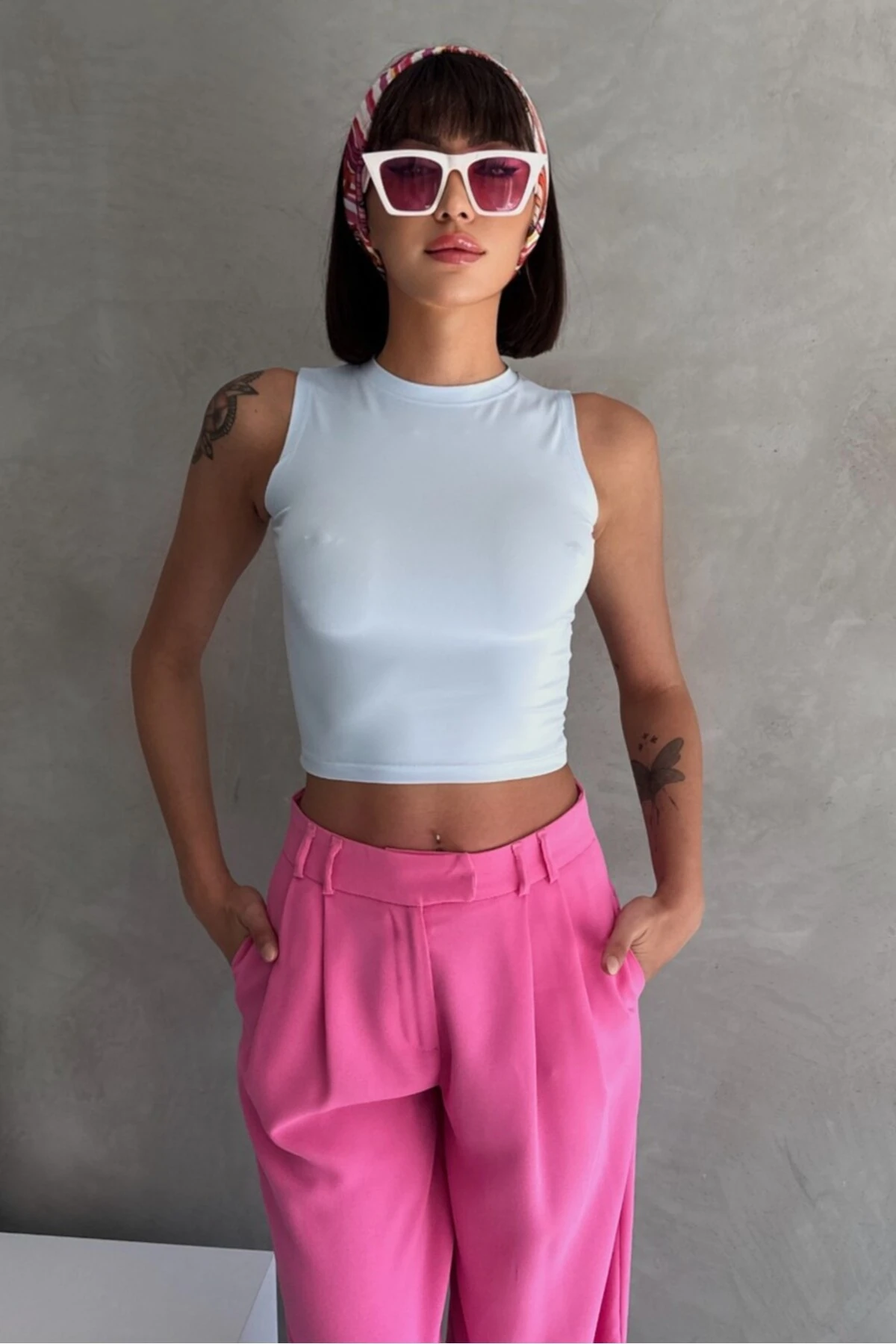 MODAL KUMAŞ BİSİKLET YAKA KOLSUZ BODY