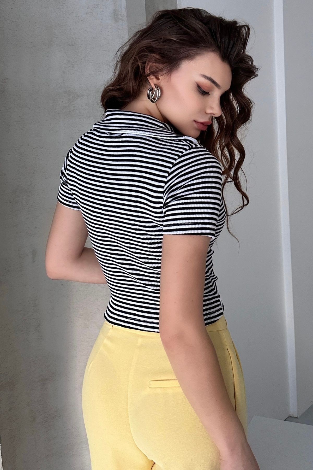 POLO YAKA KAŞKORSE KISA KOL CROP BODY