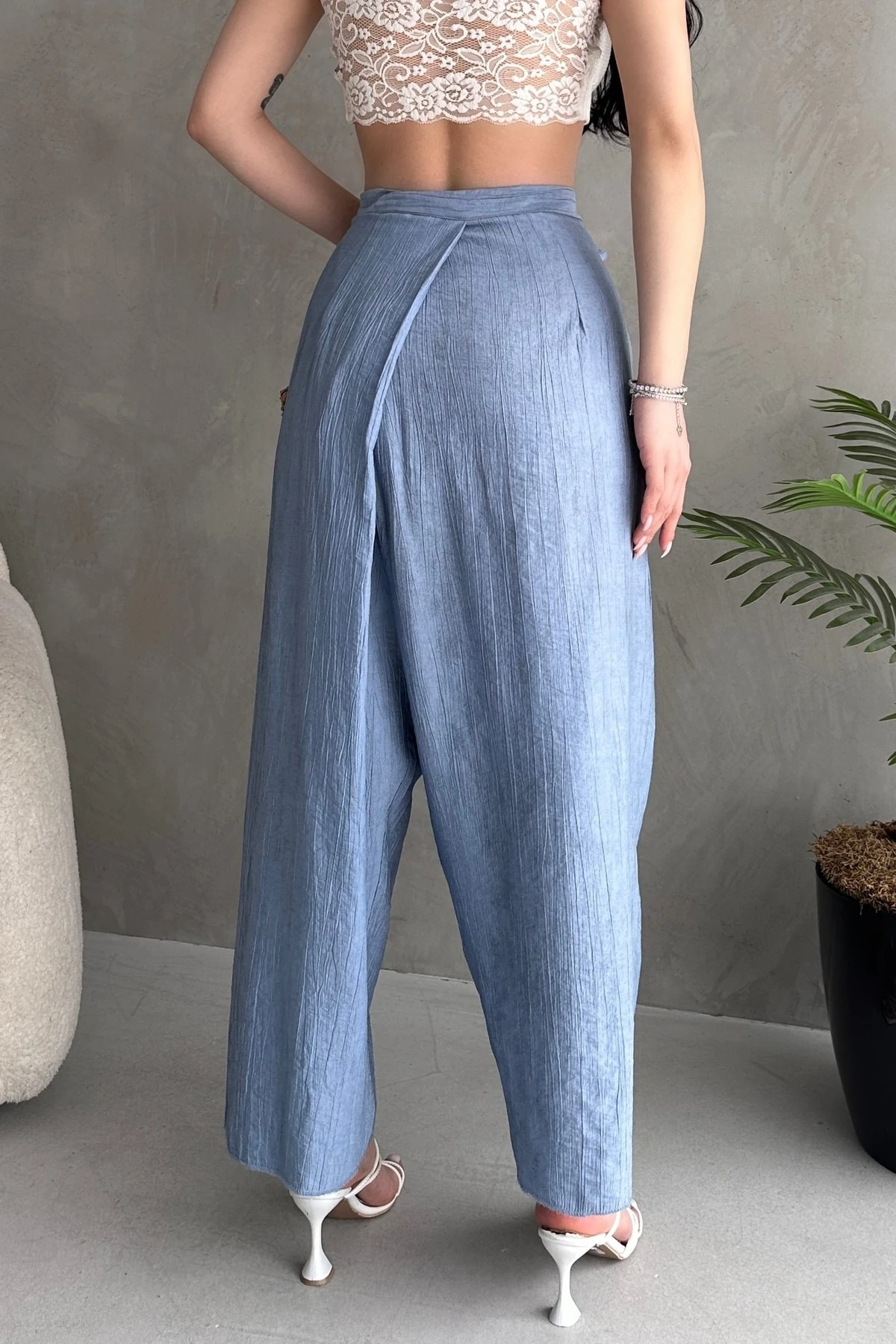 BELDEN BAĞLAMA DETAYLI ŞALVAR TİPİ KETEN PANTOLON