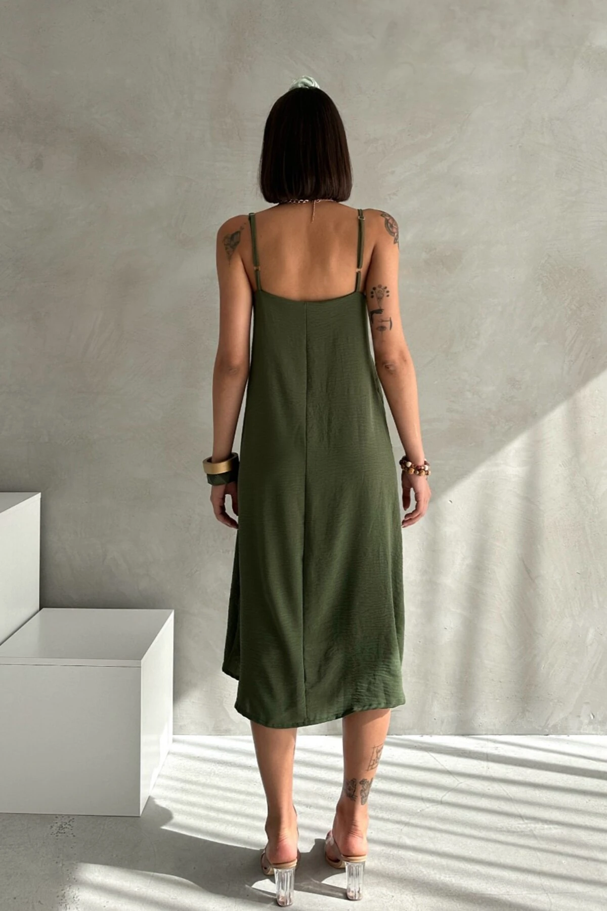 Aerobin Kumaş Ayarlanabilir Askılı Uzun Elbise