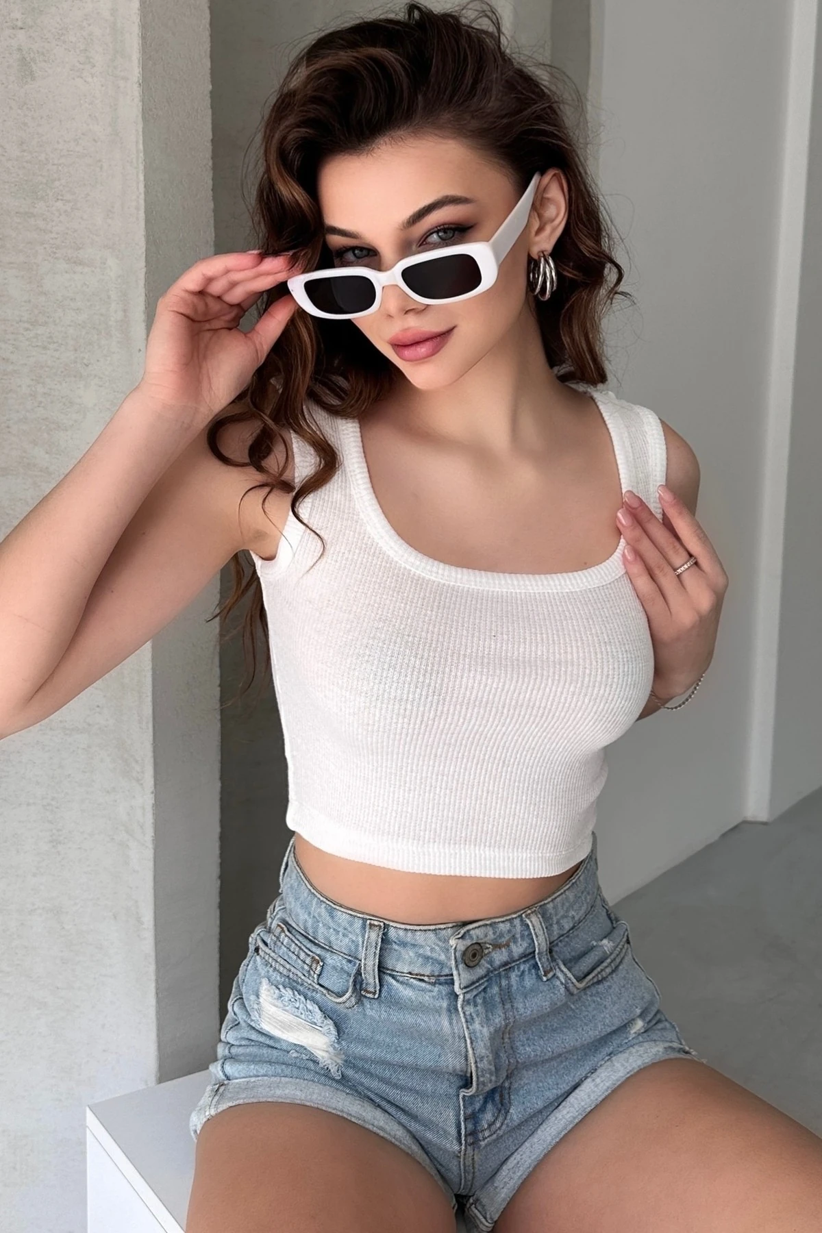 U YAKA, FİTİLLİ GÖRÜNÜMLÜ, KALIN ASKILI, KAŞKORSE CROP ATLET - ekru