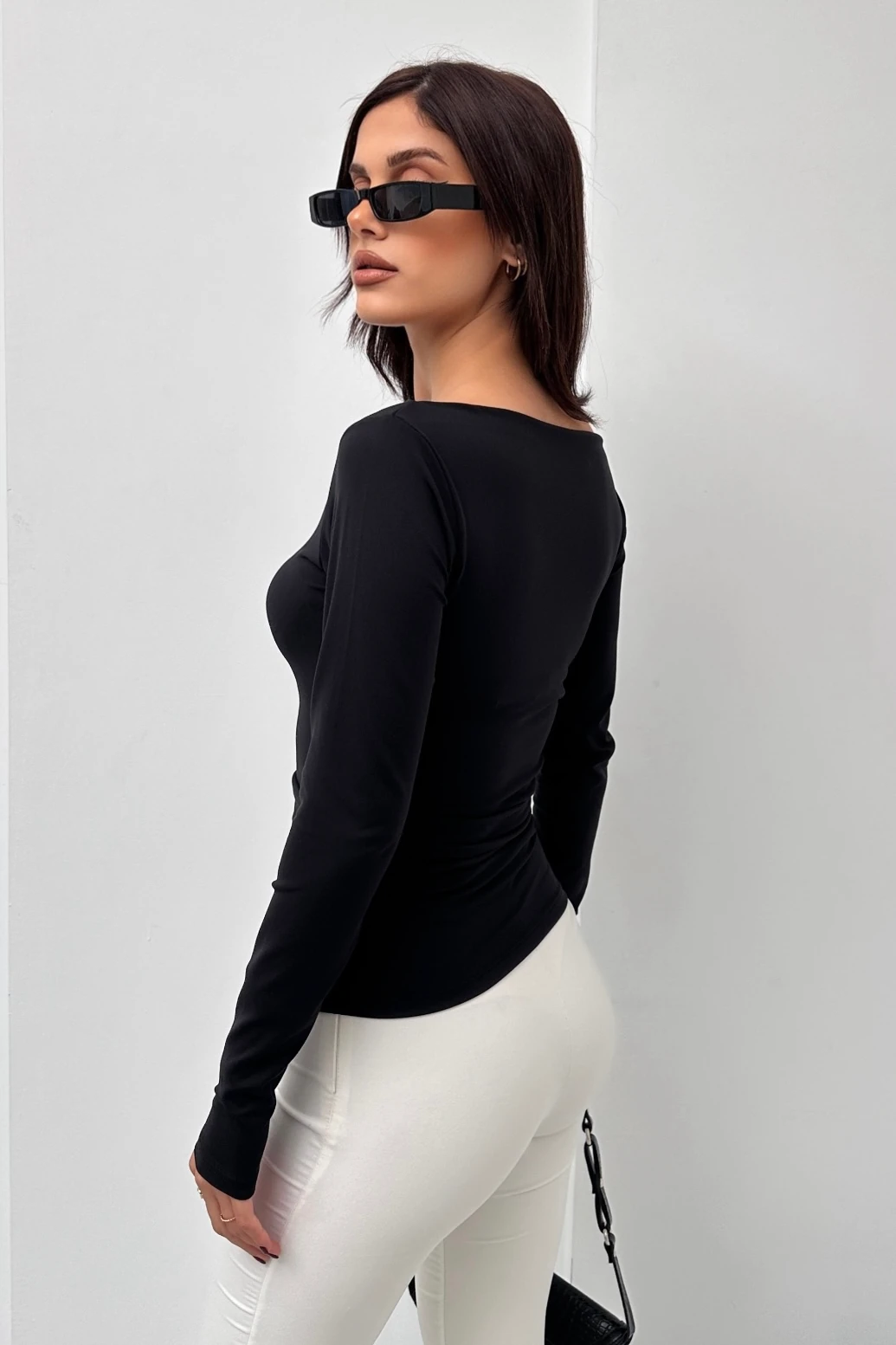 STR METAL DELİKLİ ASİMETRİK BLUZ