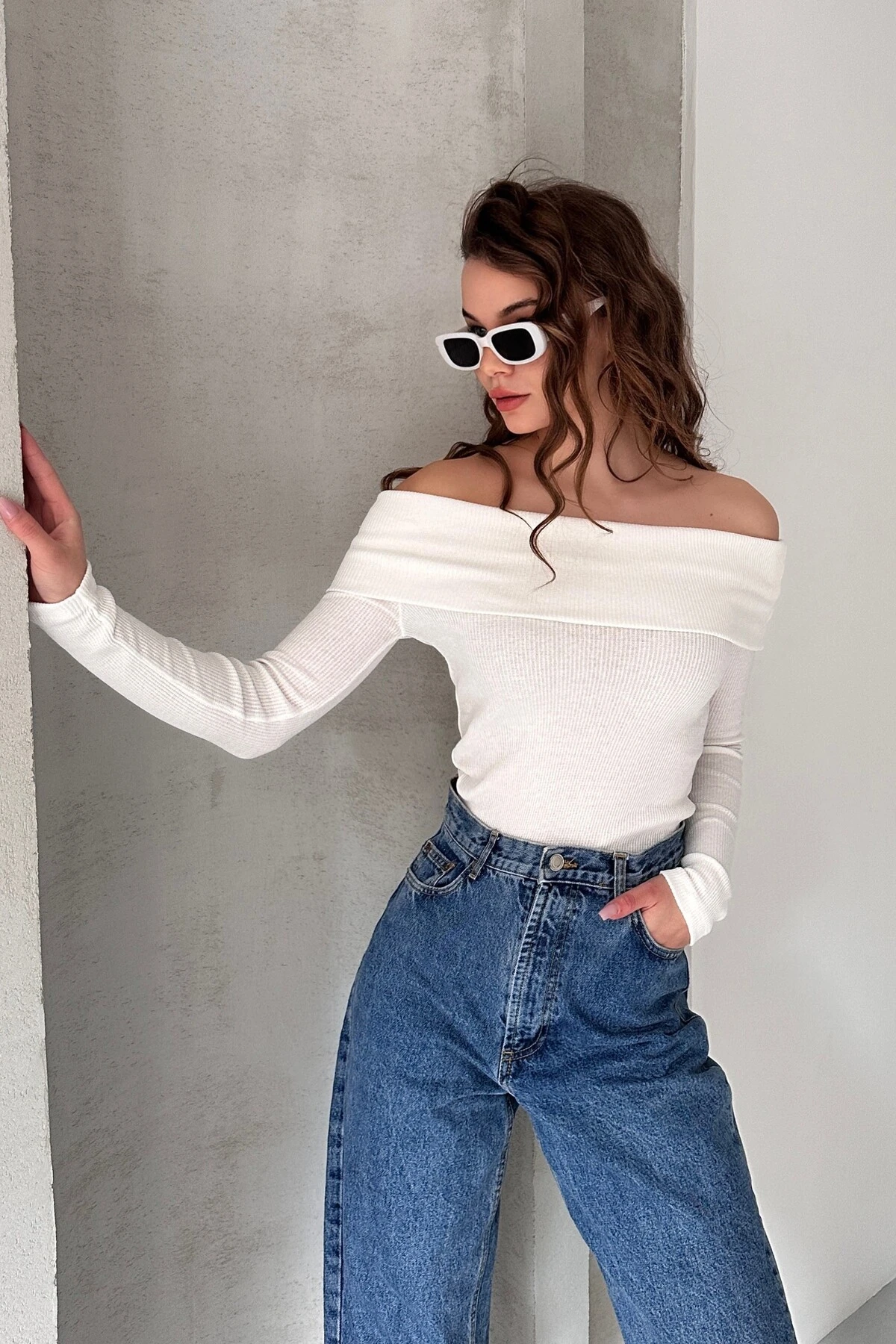 MADONNA YAKA KAŞKORSE BLUZ