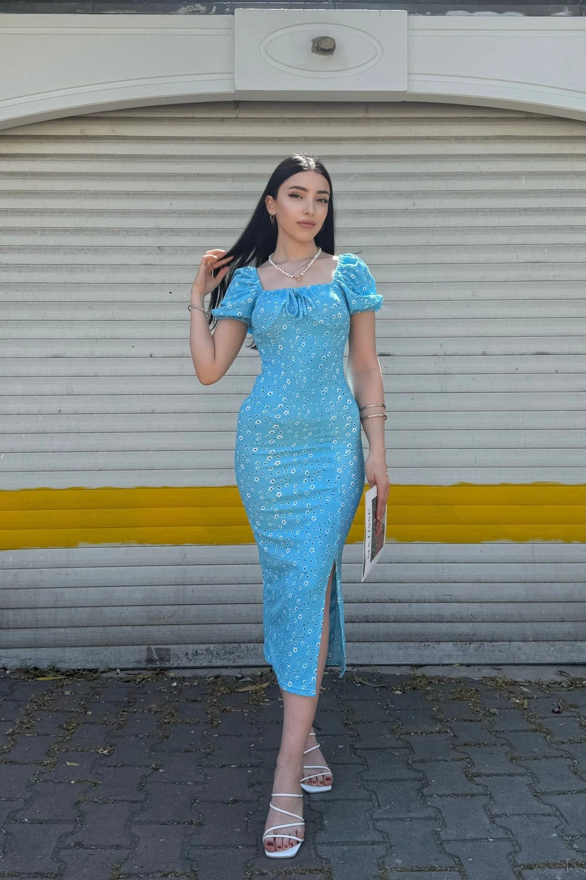 KARPUZ KOL KÜÇÜK ÇİÇEK DESENLİ YIRTMAÇLI ELBİSE