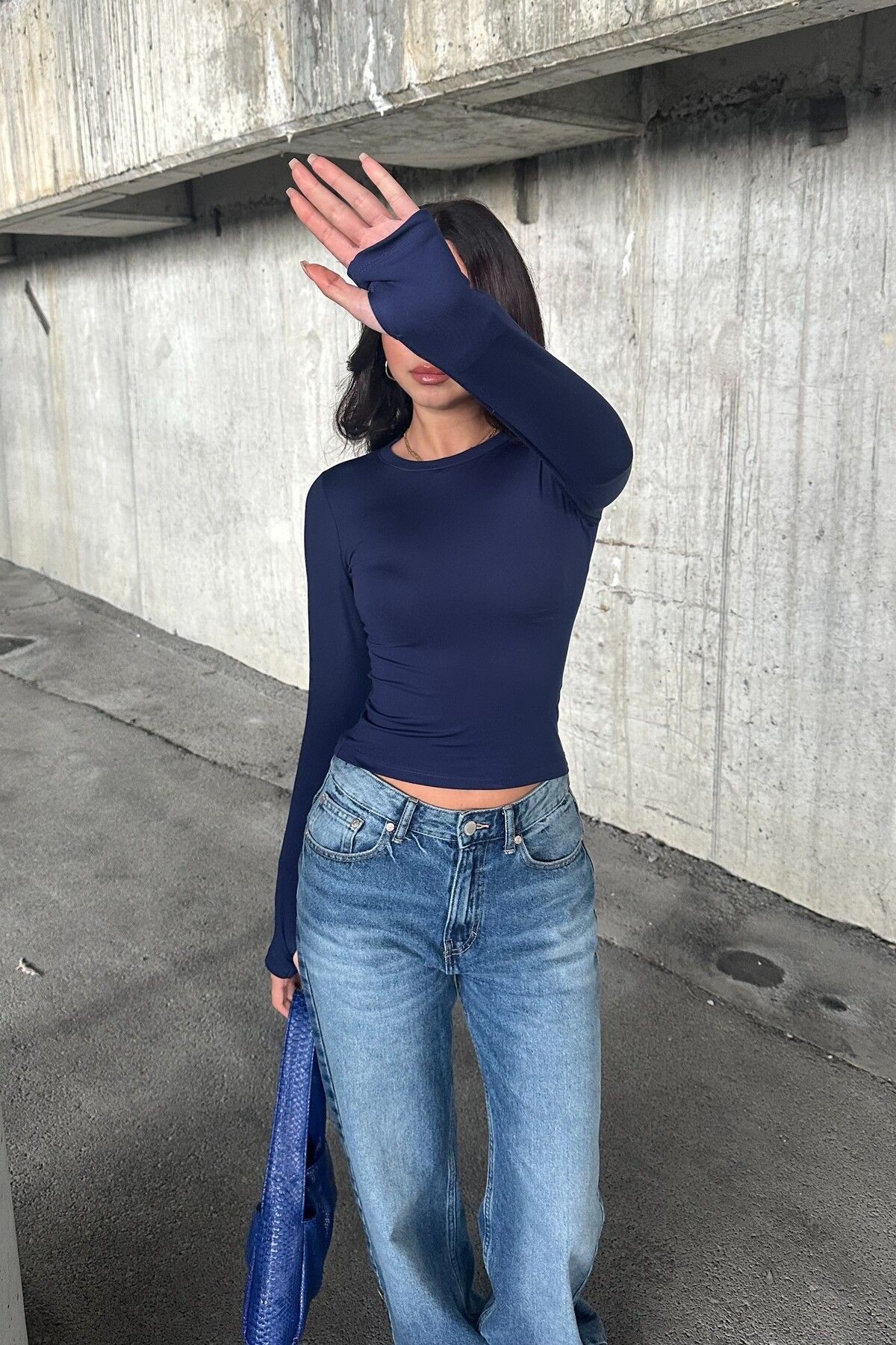 MODAL KUMAŞ PARMAK GEÇİRMELİ UZUN KOL BODY