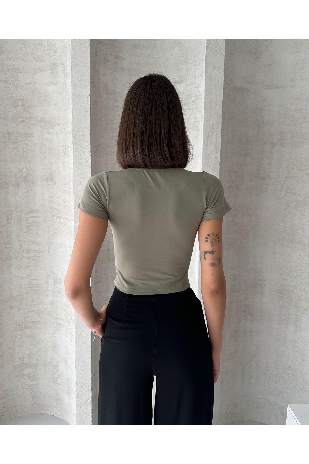 MODAL KUMAŞ OVAL YAKA YARIM KOL BODY