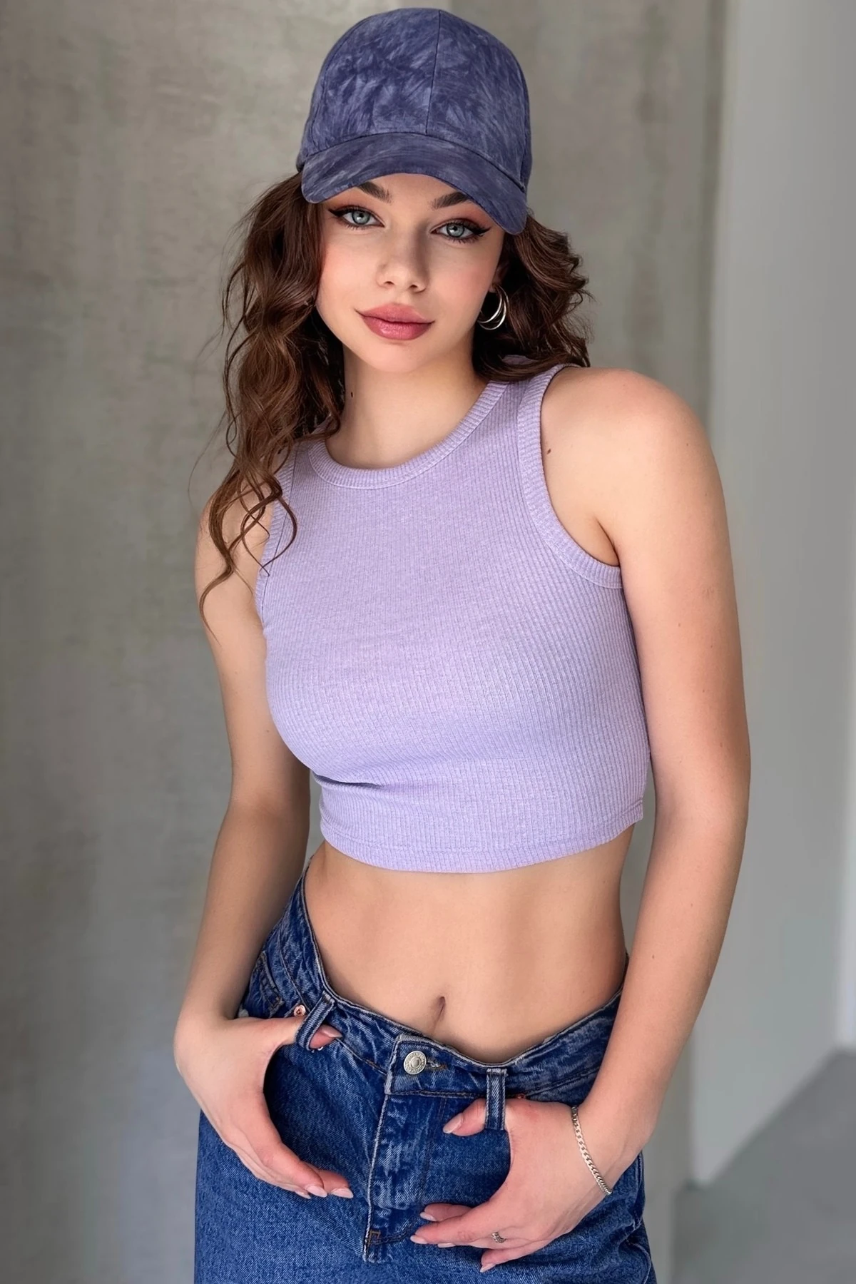 BİSİKLET YAKA, FİTİLLİ GÖRÜNÜMLÜ, KALIN ASKILI, KAŞKORSE CROP ATLET - li̇la