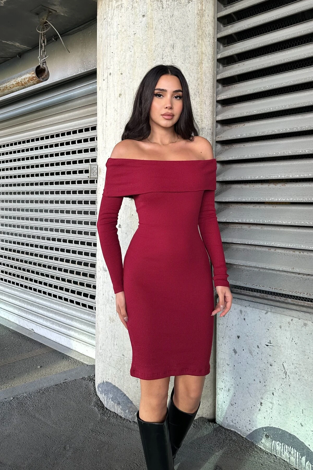 KAŞKORSE MADONNA YAKA ELBİSE