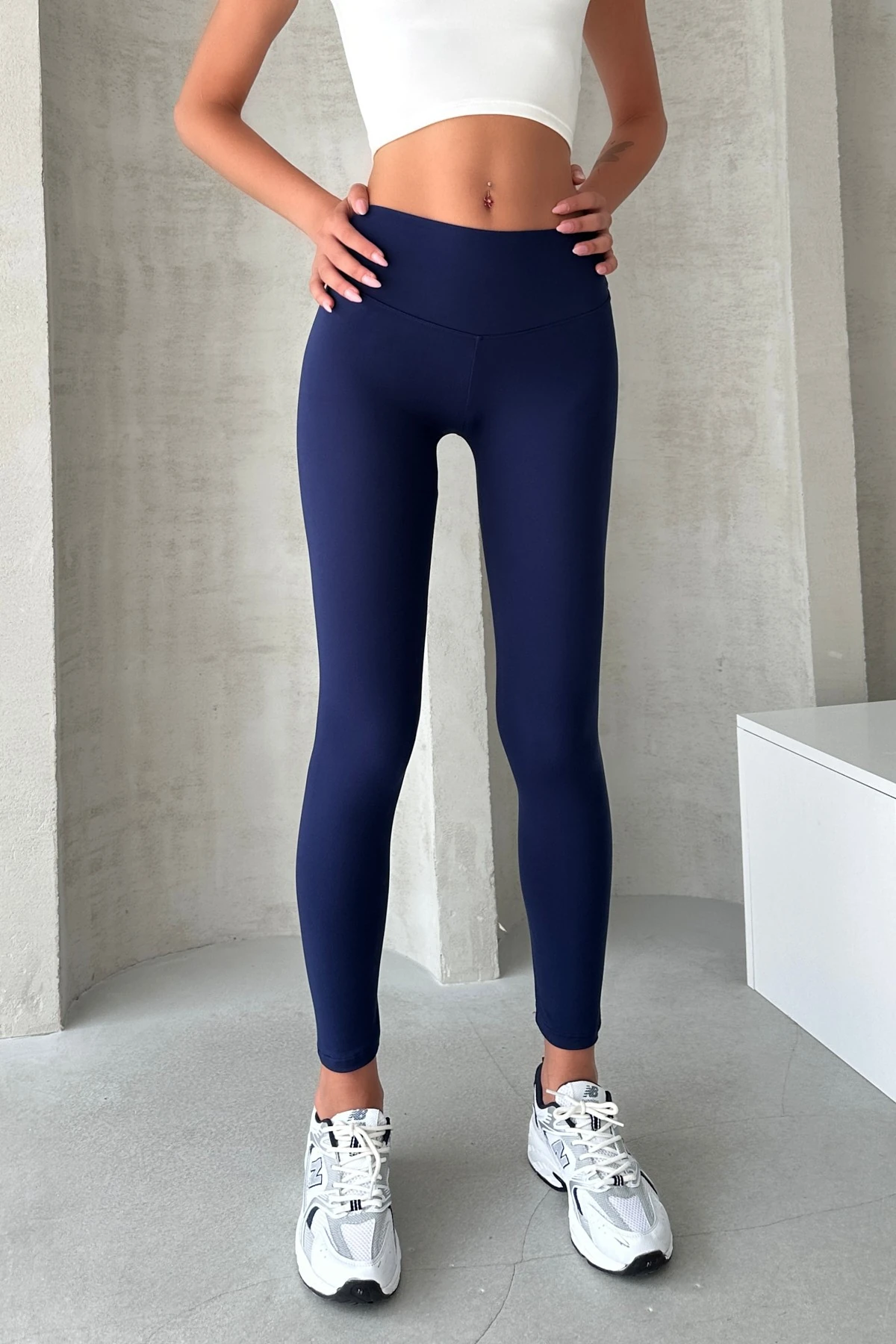 MODAL KUMAŞ TOPARLAYICI TAYT - laci̇vert