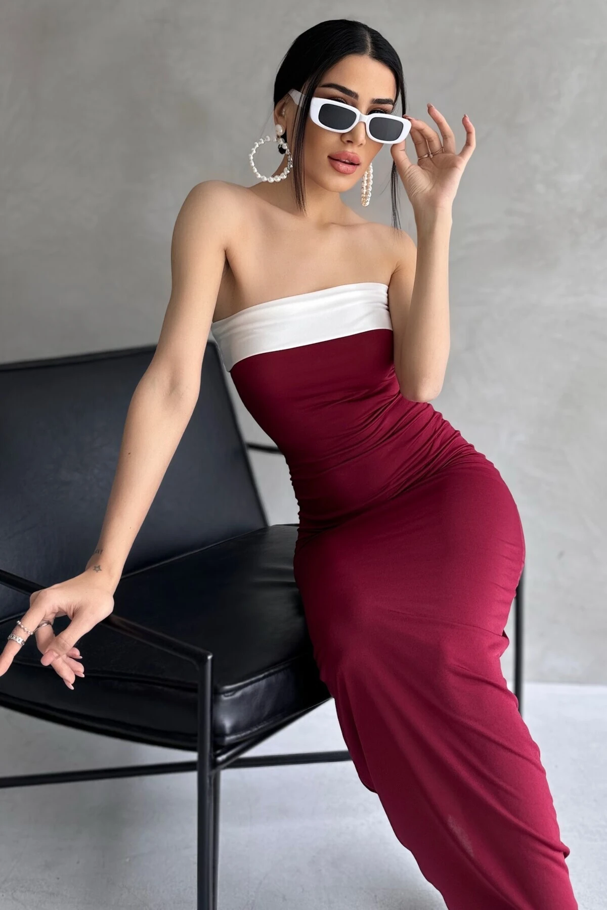 STRAPLEZ YAKA SANDY ELBİSE